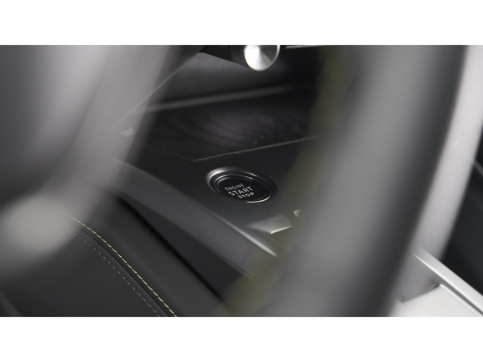 Peugeot 308 PureTech 130 GT Pack Business | Camera | Dodehoekdetectie | Apple Carplay