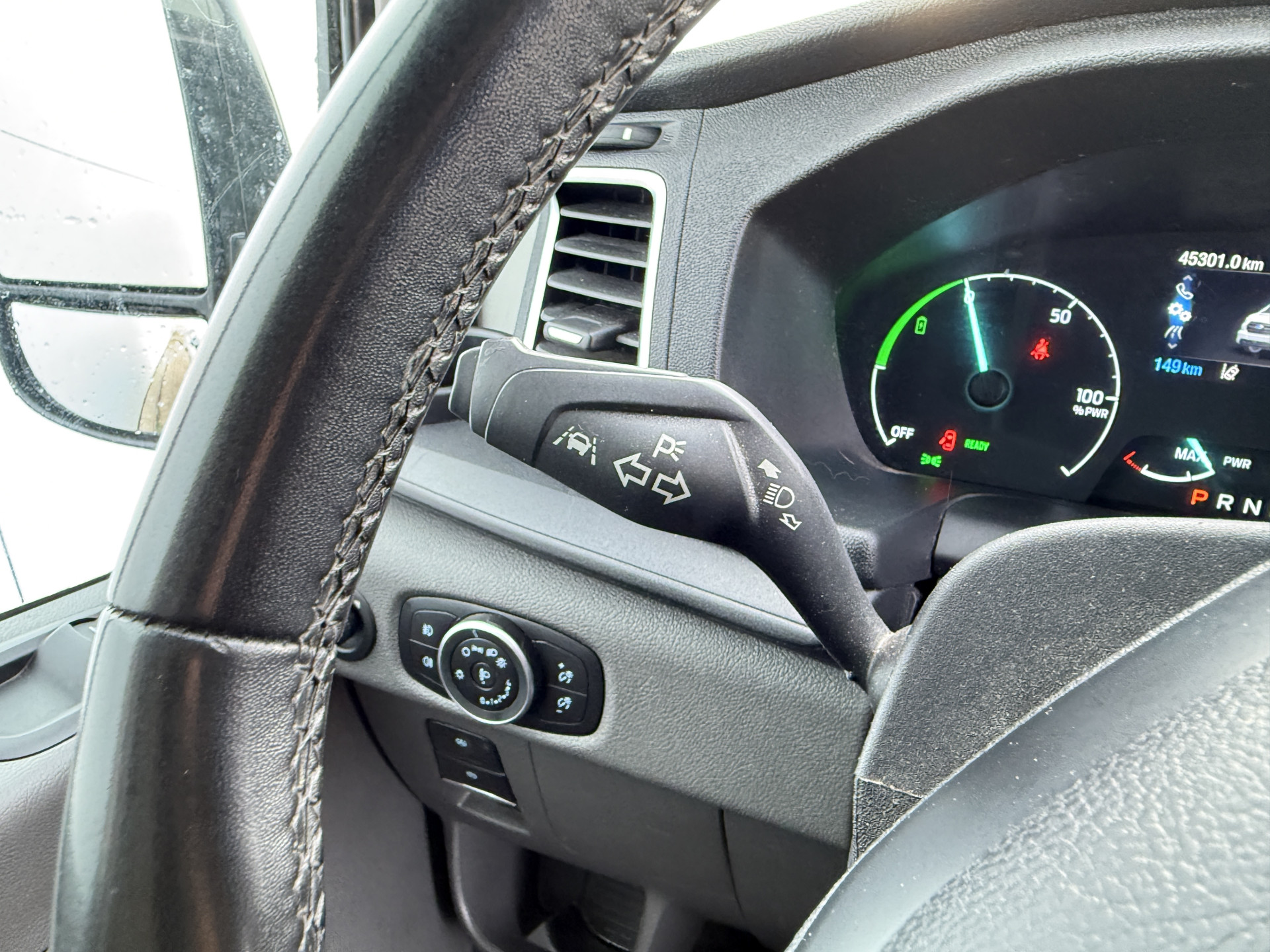 Ford e-Transit 68kWh 184PK L2H2 317km WLTP 95,6% (SOH) BEV Snelladen 360° Camera Cruise control Climate control Carplay Navigatie Parkeersensoren