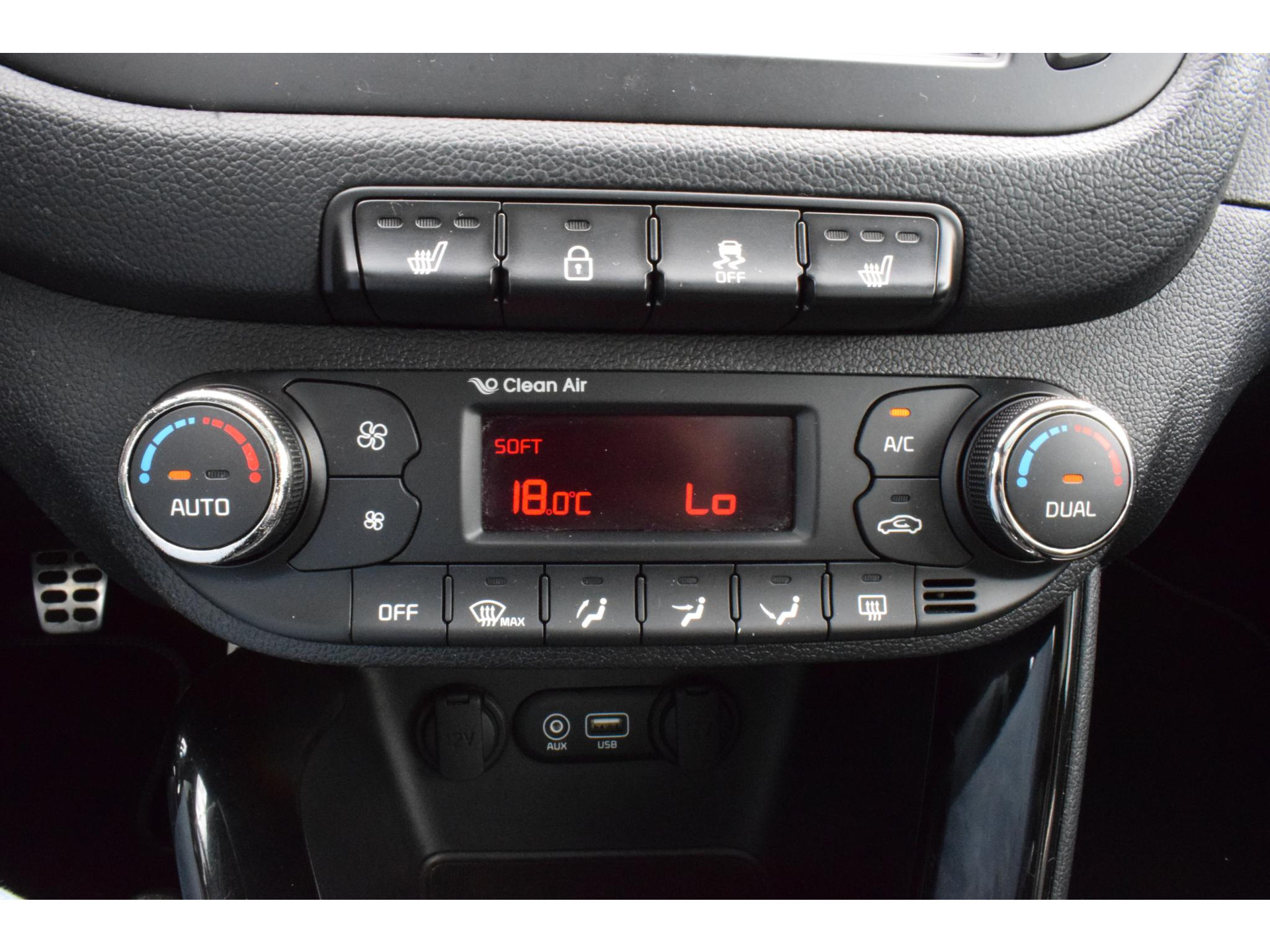 Kia cee'd Sportswagon 1.0 T-GDi GT-Line Summer Edition | Apple CarPlay | Pano | Stuur- en Stoelverwarming
