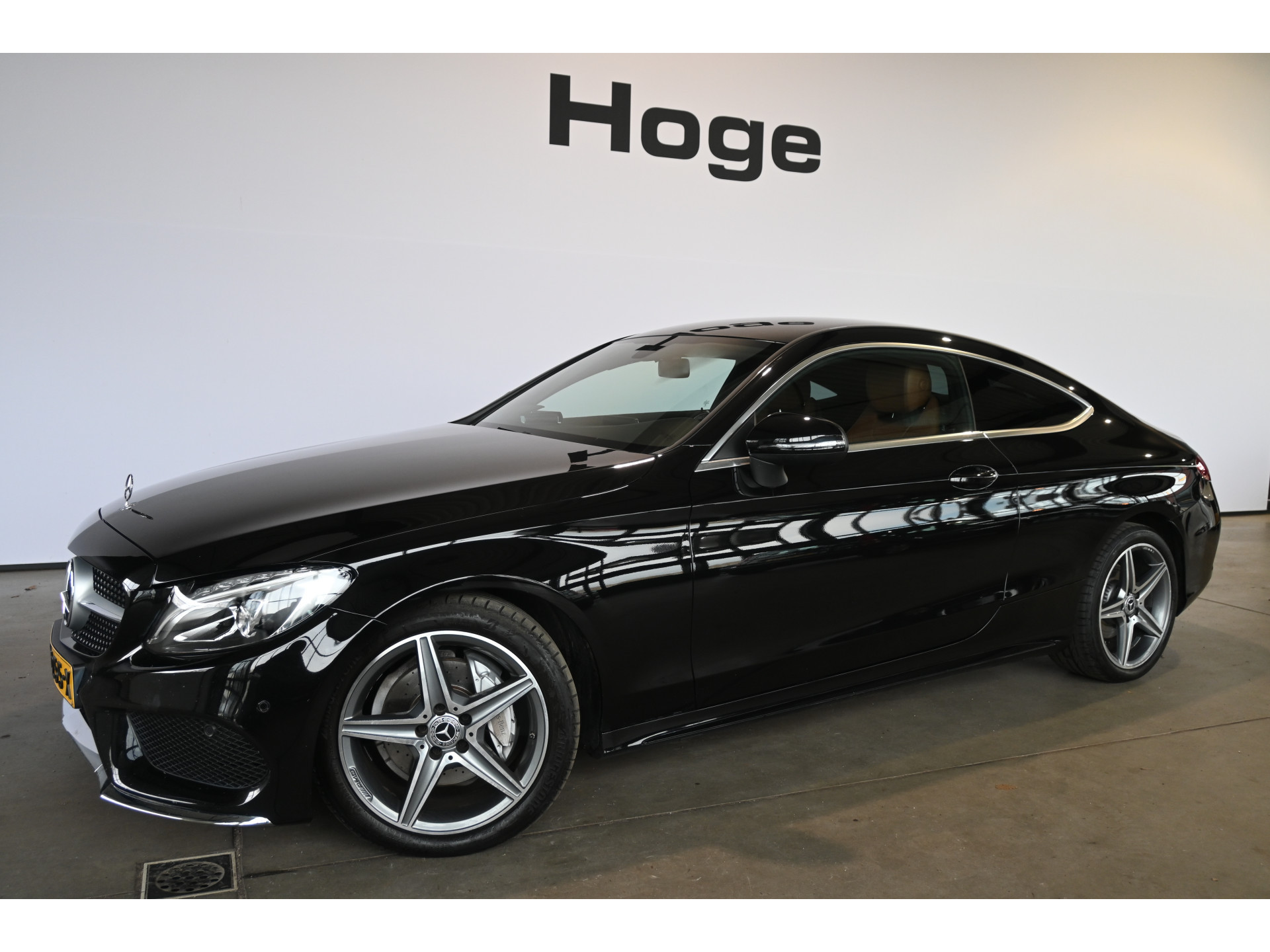 Mercedes-Benz C-klasse Coupé 220 d Edition 1 Automaat Clima Navigatie Leder Stoelverwarming Rijklaarprijs Inruil Mogelijk!