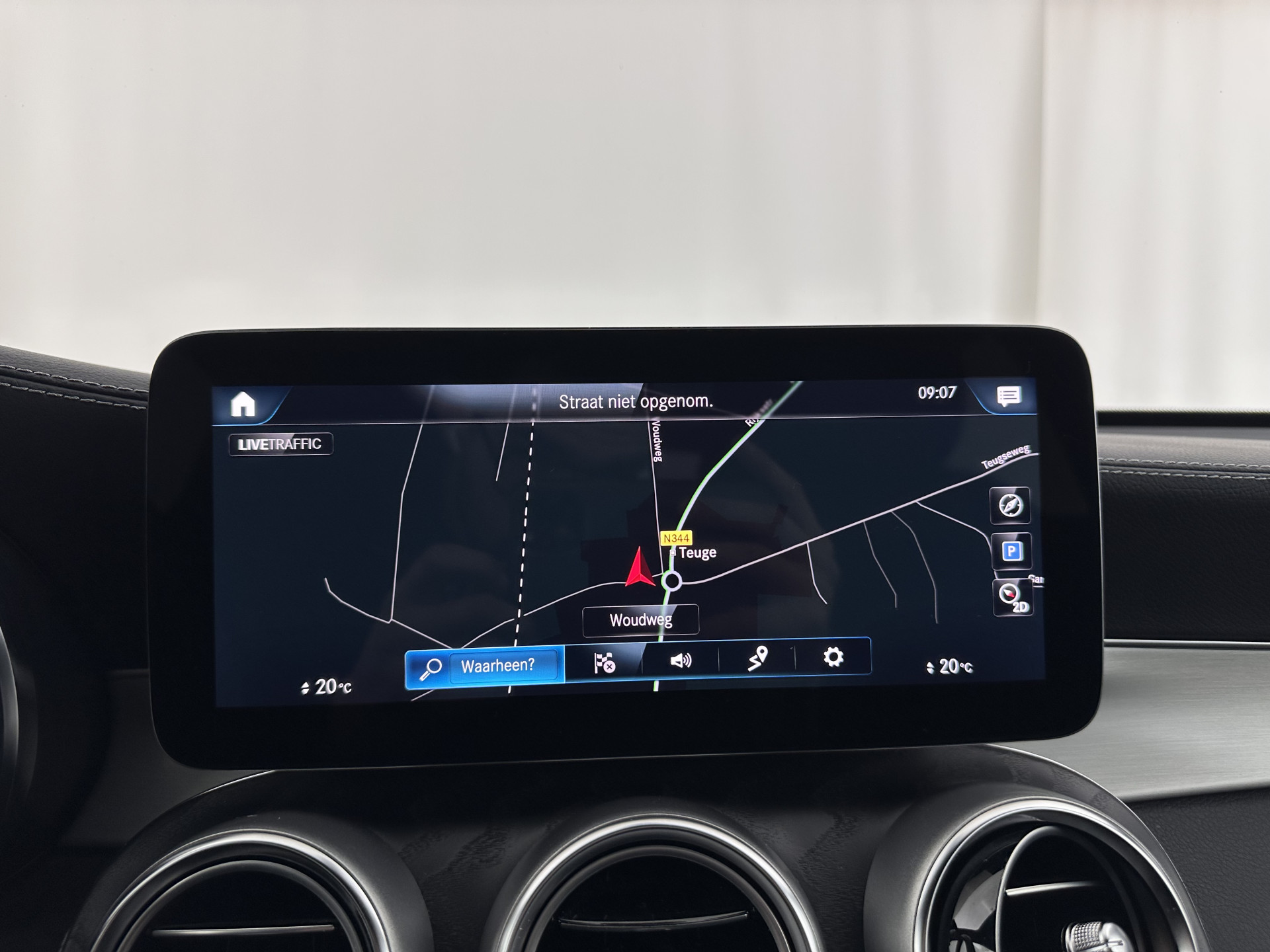 Mercedes-Benz GLC-klasse Coupé 300de 4MATIC Business Solution AMG (Plug-in) (INCL.BTW) *LEATHER-FABRIC | FULL-LED | CAMERA | HEATED-SPORTSEATS | NAVI-FULLMAP | PRIVACYGLASS | SHIFTPADDLES | DAB+ | ECC | PDC | CRUISE | 19''ALU*