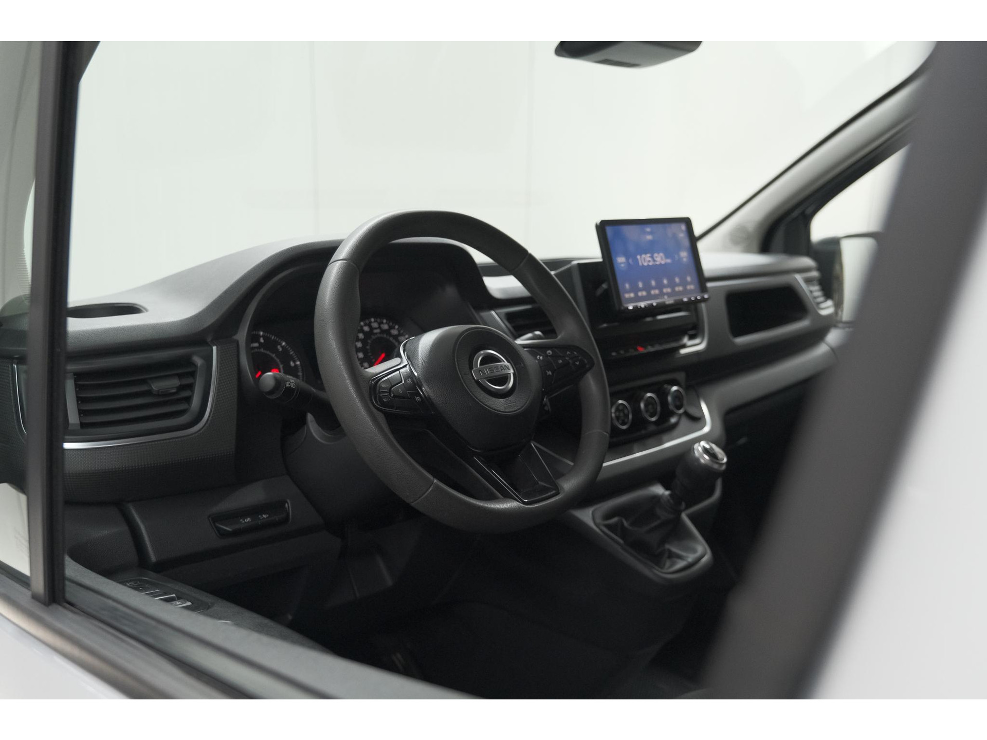 Nissan Primastar 2.0 dCi L2H1 Acenta | METEEN KLAAR VOOR ELKE KLUS! | Trekhaak | Camera | Vloerplaat
