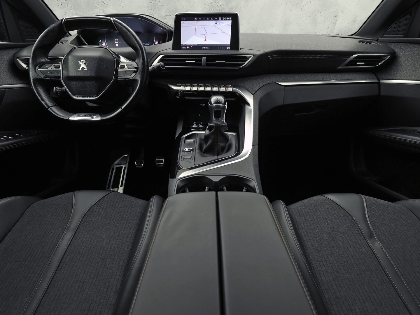 Peugeot 3008 1.2 PureTech GT Line (PANORAMADAK, APPLE CARPLAY, KEYLESS, 360 CAMERA, SPORTSTOELEN, GETINT GLAS, LED KOPLAMPEN, DRIVE MODE, NIEUWSTAAT)