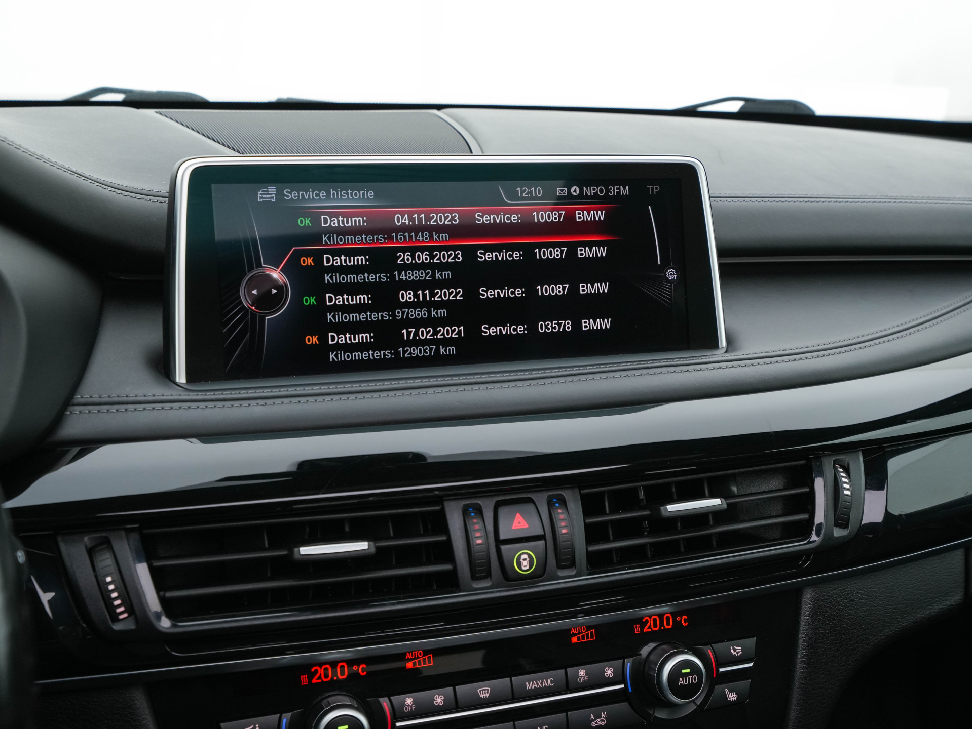 BMW X5 M High Executive M-Sportpack Aut. *PANO | HEAD-UP | LEATHER | FULL-LED | NAVI-FULLMAP | MEMORY-PACK | HARMAN/KARDON-AUDIO | KEYLESS | CAMERA | HEATED-COMFORTSEATS | SHIFTPADDLES | TOWBAR | 20''ALU*