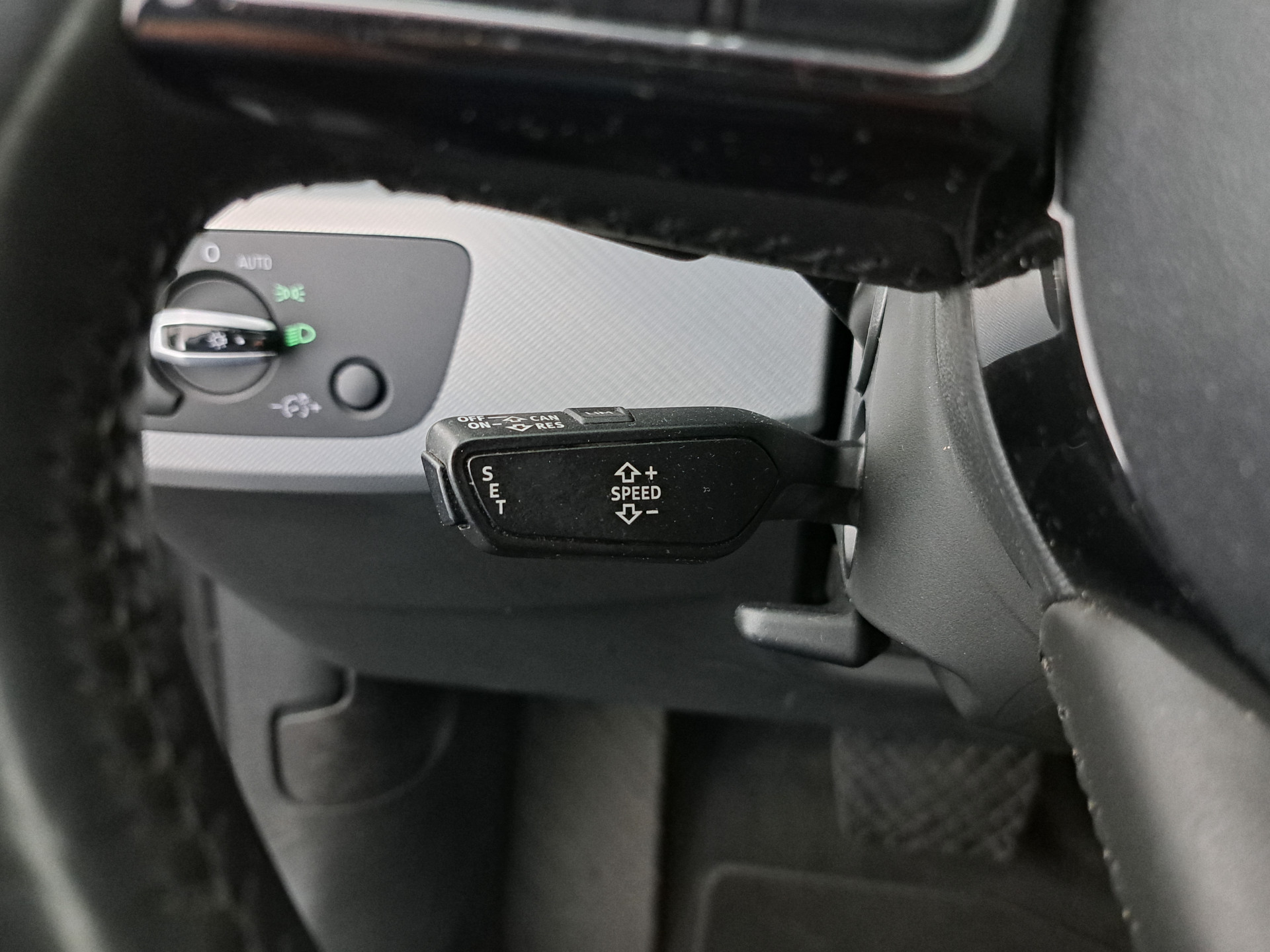 Audi A4 Avant 2.0 TDI Ultra Sport Pro Line S (INCL-BTW) Aut. *DIGI-COCKPIT | FULL-LED | NAVI-FULLMAP | HEATED-SPORTSEATS | ECC | KEYLESS | SHIFTPADDLES | CRUISE | TOWBAR | 17"ALU*