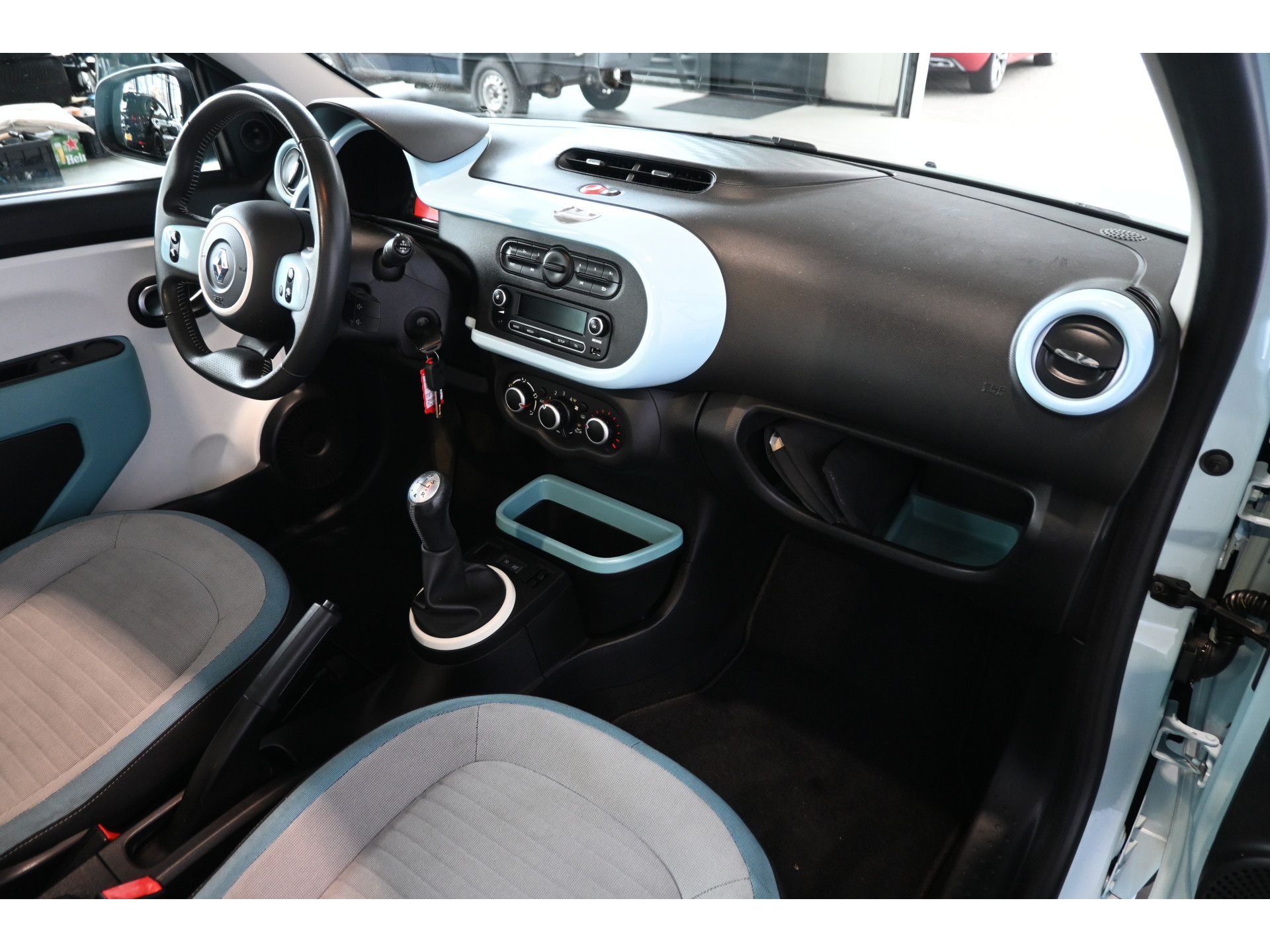 Renault Twingo 1.0 SCe Serie Signature VIVA Airco Schuif / vouwdak Cruise control 100% Onderhouden! Inruil Mogelijk!
