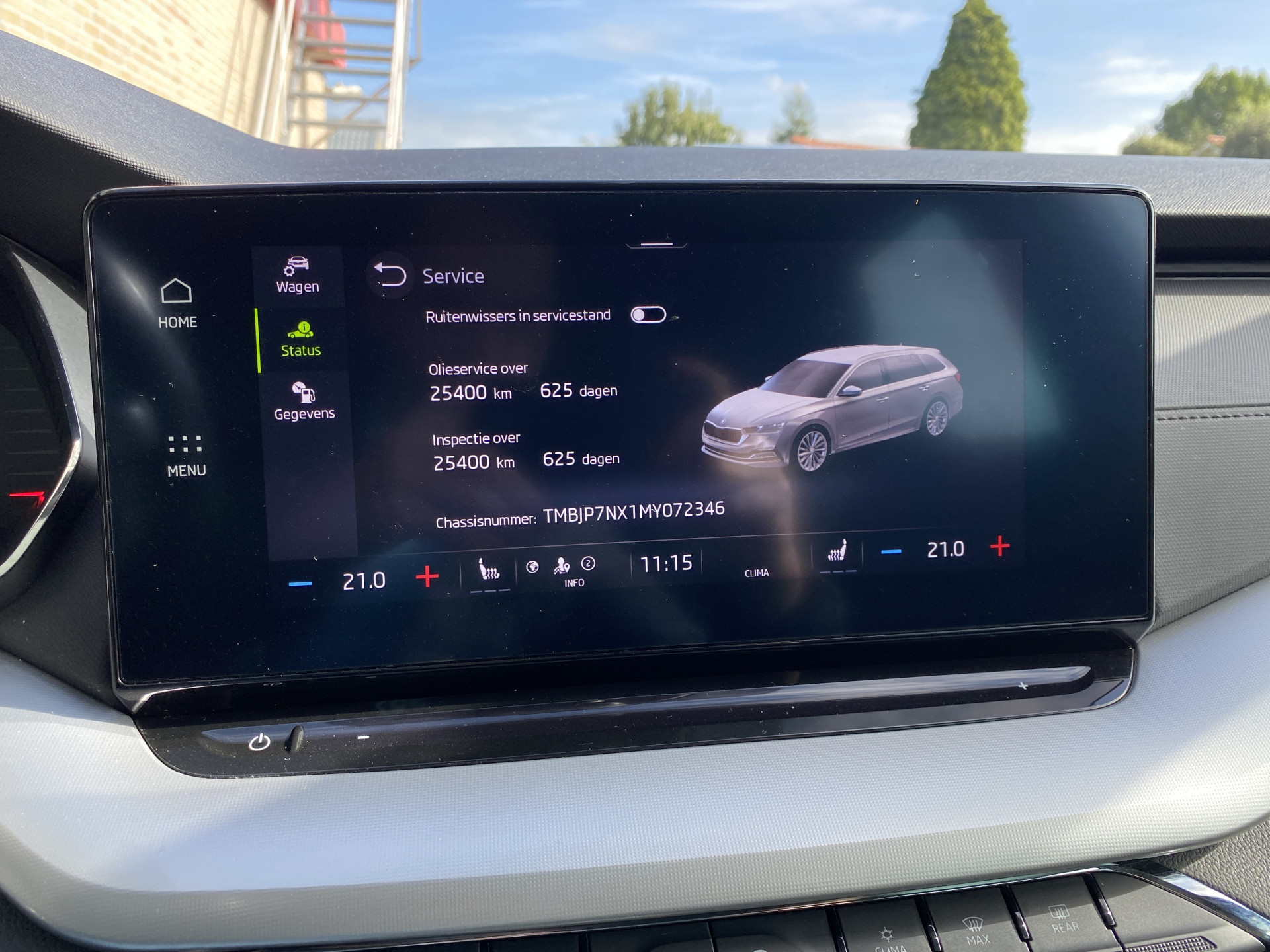 ŠKODA Octavia Combi 1.0 e-TSI Business Edition Plus AUT. | 1e eigenaar | dealer onderh. | navigatie | trekhaak | carplay | adaptieve cruise