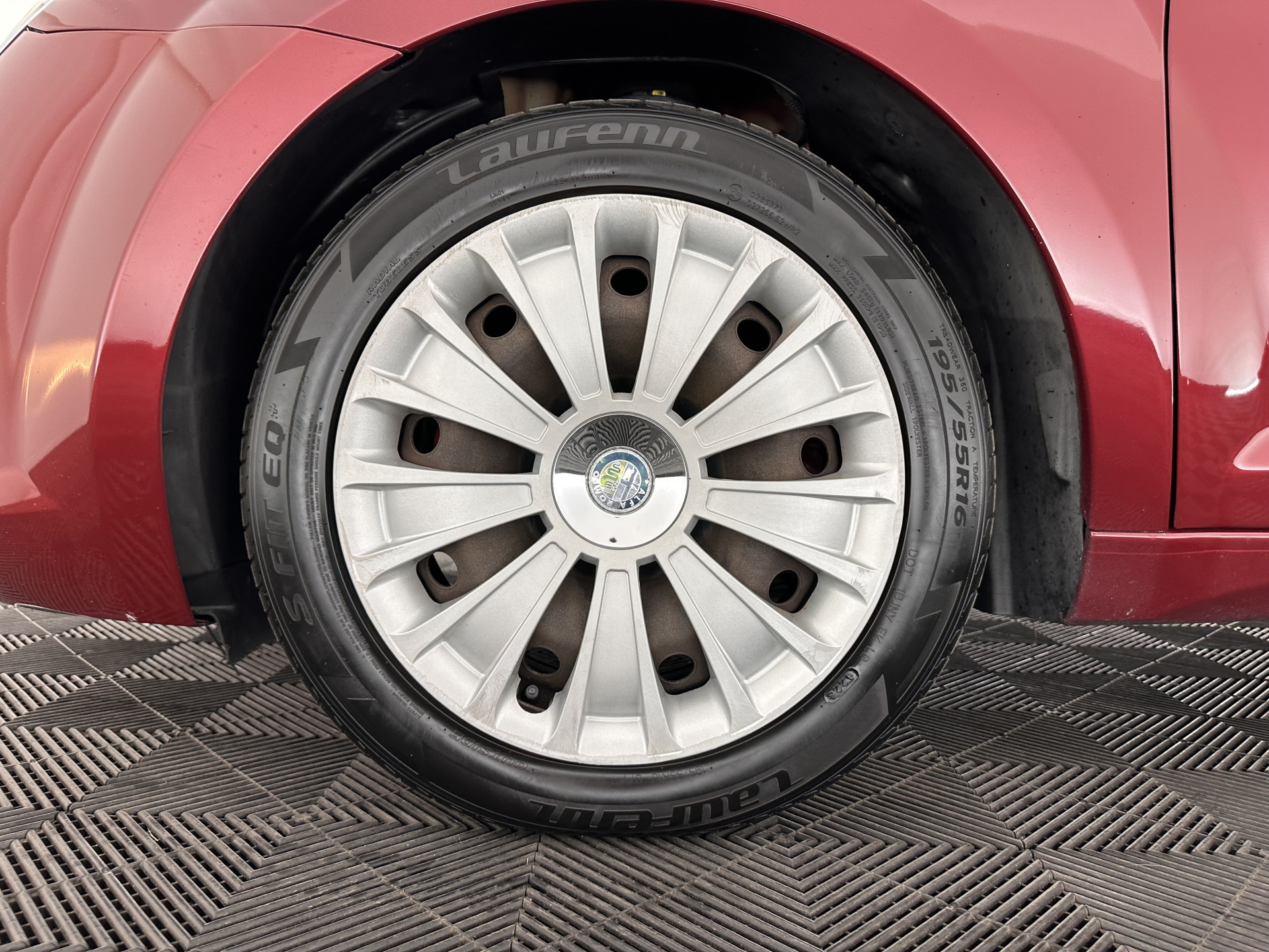 Alfa Romeo MiTo 1.3 JTDm ECO Esclusivo *LUXURY-LEATHER | NAVI-FULLMAP | SPORT-SEATS | ECC | PDC | CRUISE | PRIVACY-GLASS *