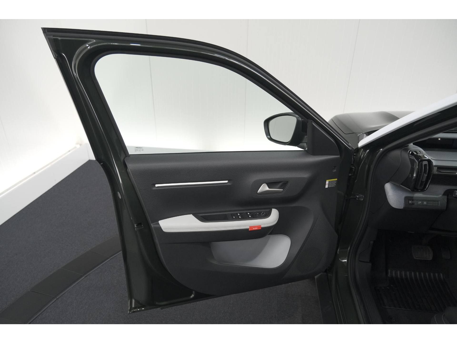 Citroen Ë-C3 Aircross Plus 113pk Extended Range 54 kWh | 11 KW Lader | Camera | Apple CarPlay | Parkeersensoren