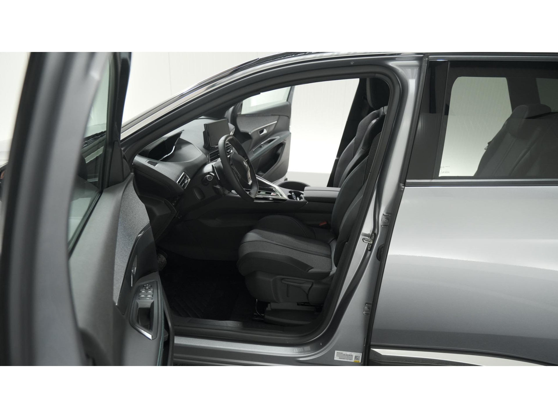 Peugeot 5008 PureTech 130 EAT8 Allure Pack Business | 7 Zitplaatsen | Camera | Dodehoekdetectie | Navigatie | Elektronische Achterklep