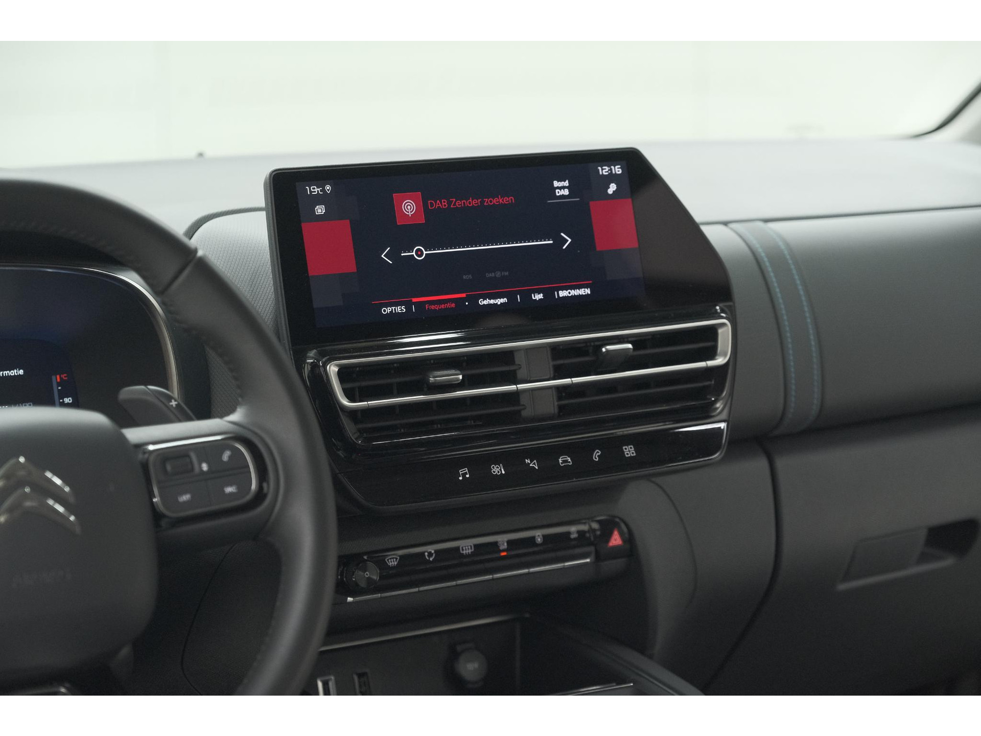 Citroen C5 Aircross Hybrid 136 e-DCS7 Plus | Camera | Navigatie | Parkeersensoren | Apple Carplay