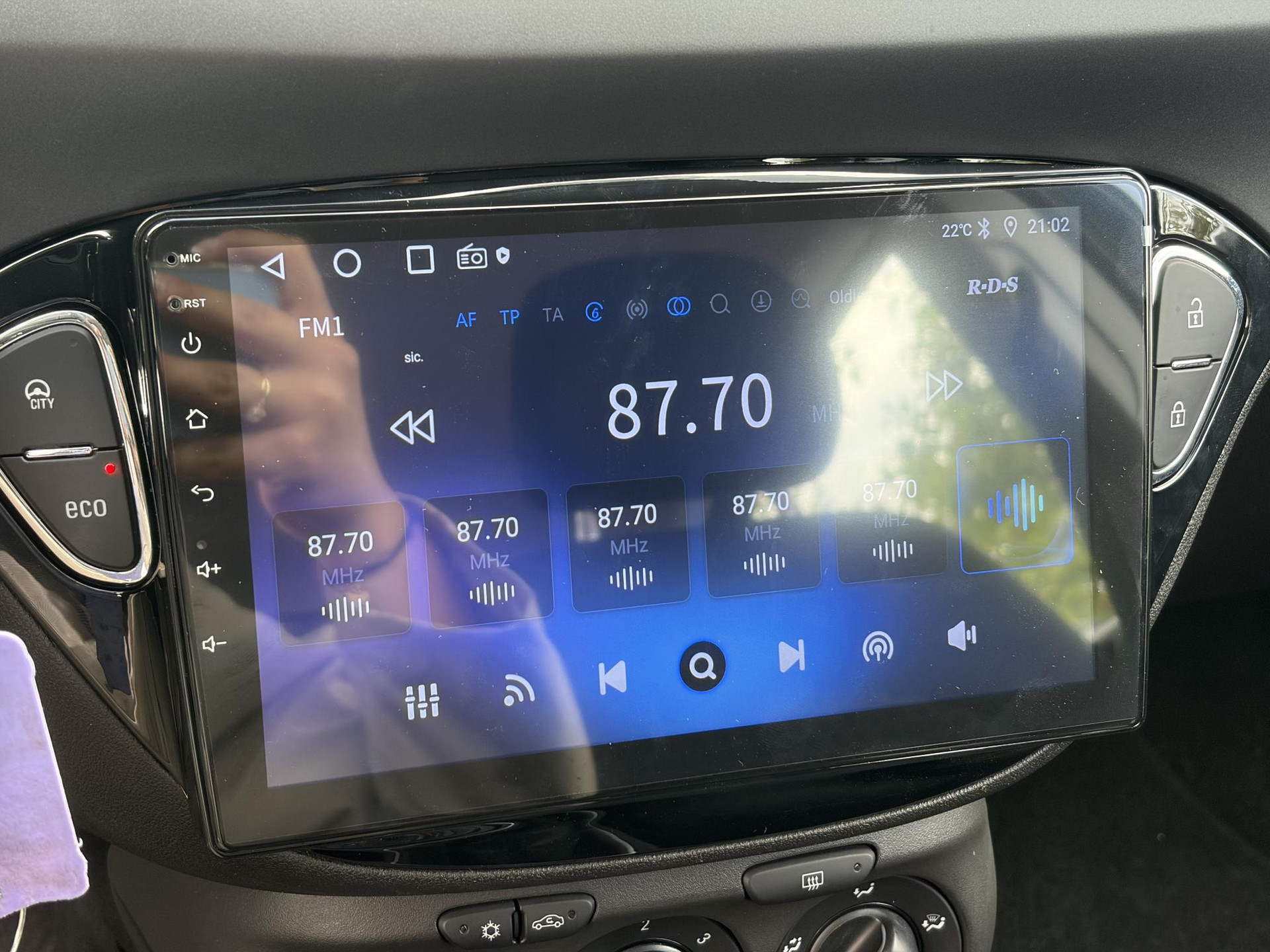 Opel Corsa 1.4 Edition ✓2e Eigenaar✓Carplay✓Trekhaak✓5 Deurs✓N.A.P✓Weinig km✓Zeer Zuinig✓N.A.P✓Apk tot 03-2027