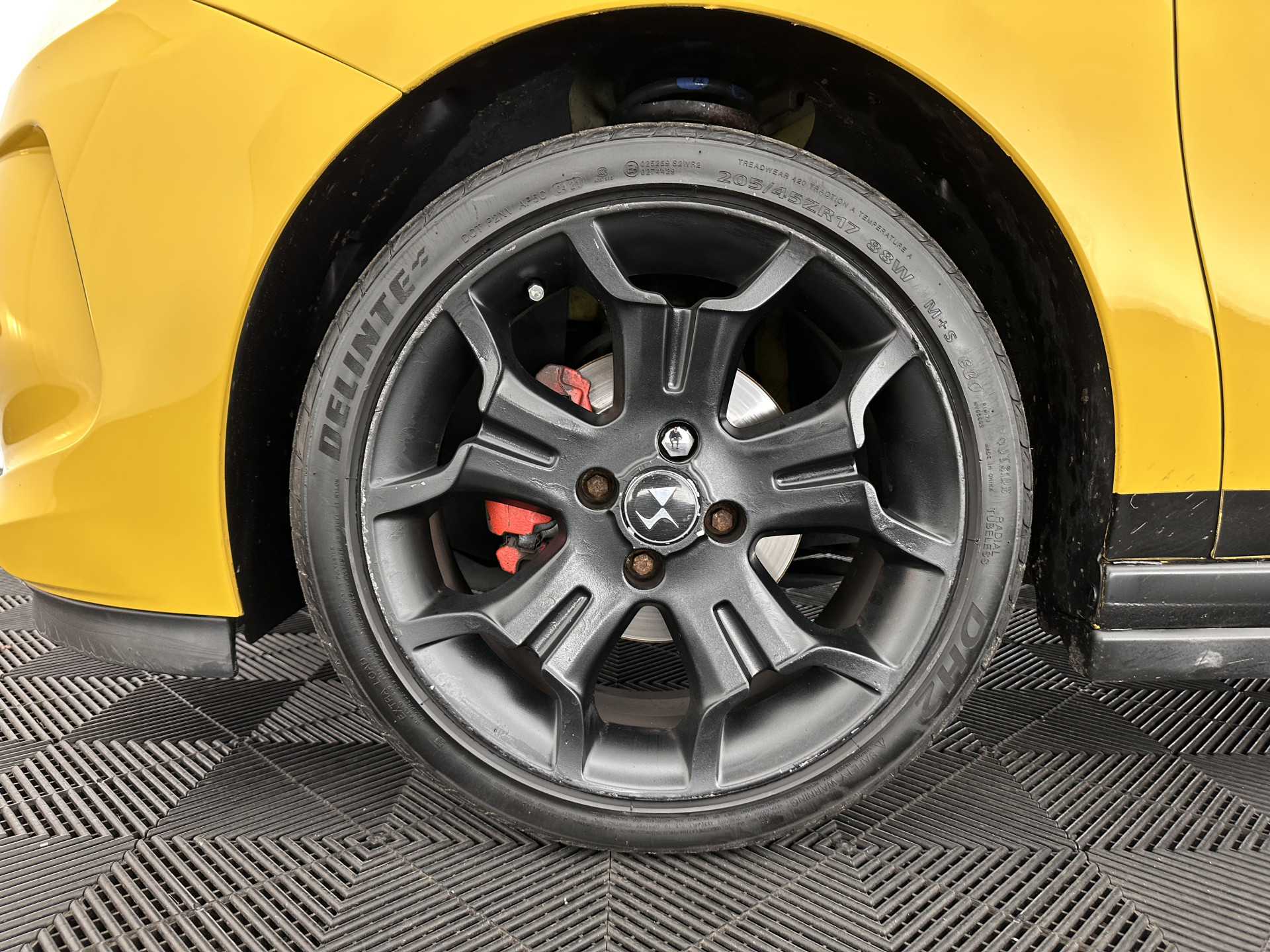 Citroën DS3 1.6 e-HDi Business *MICROFIBRE | NAVI-FULLMAP | SPORT-SEATS | PRIVACY-GLASS | ECC | PDC | CRUISE | 17''ALU*