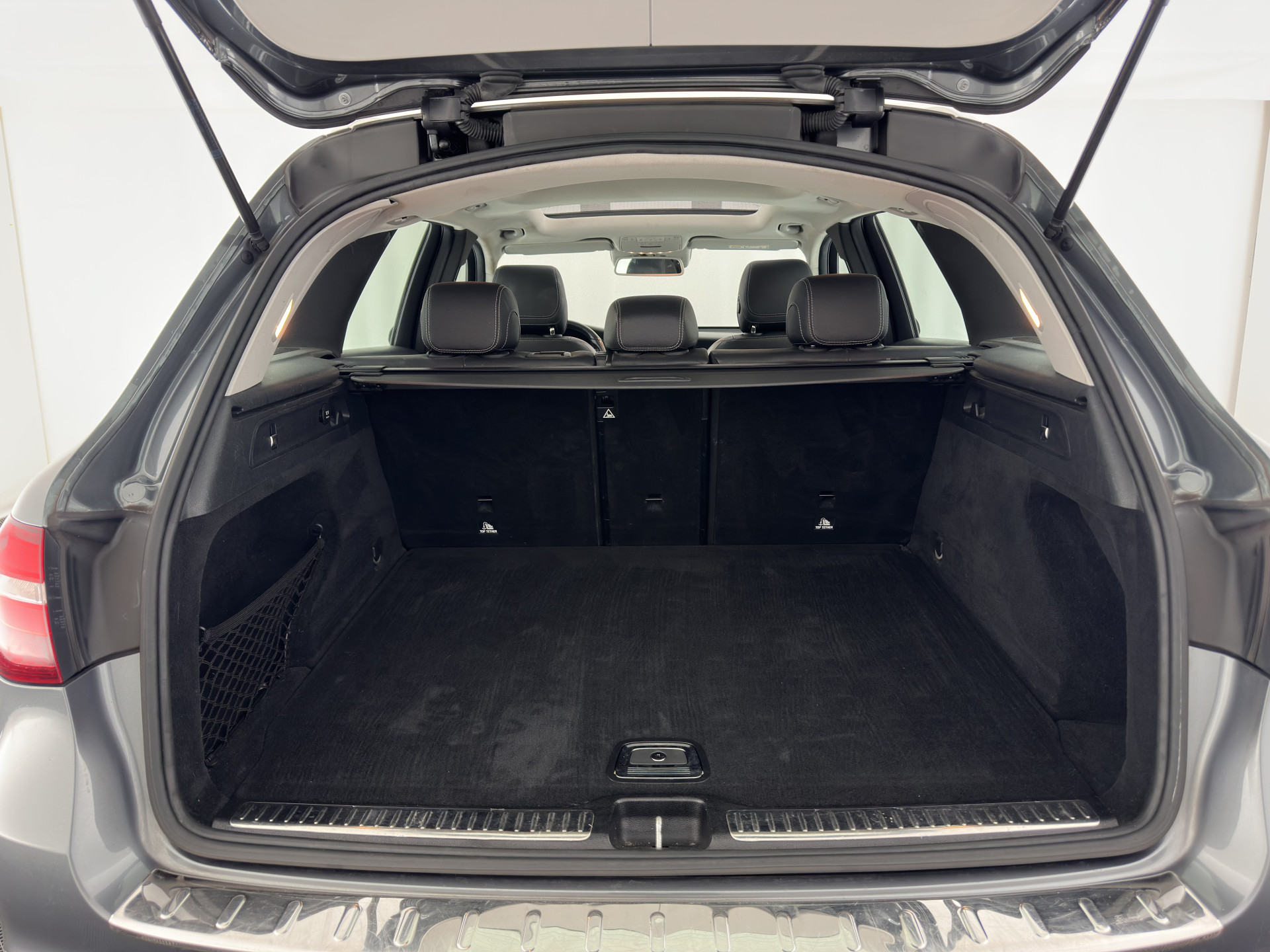 Mercedes-Benz GLC-klasse 220d 4MATIC Premium Plus (INCL-BTW) *PANO | LEATHER | FULL-LED | MEMORY-PACK | TOPVIEW | BLINDSPOT | HEATED-COMFORTSEATS | NAVI-FULLMAP | ECC | PDC | CRUISE | SHIFTPADDLES | TOWBAR | 18''ALU*