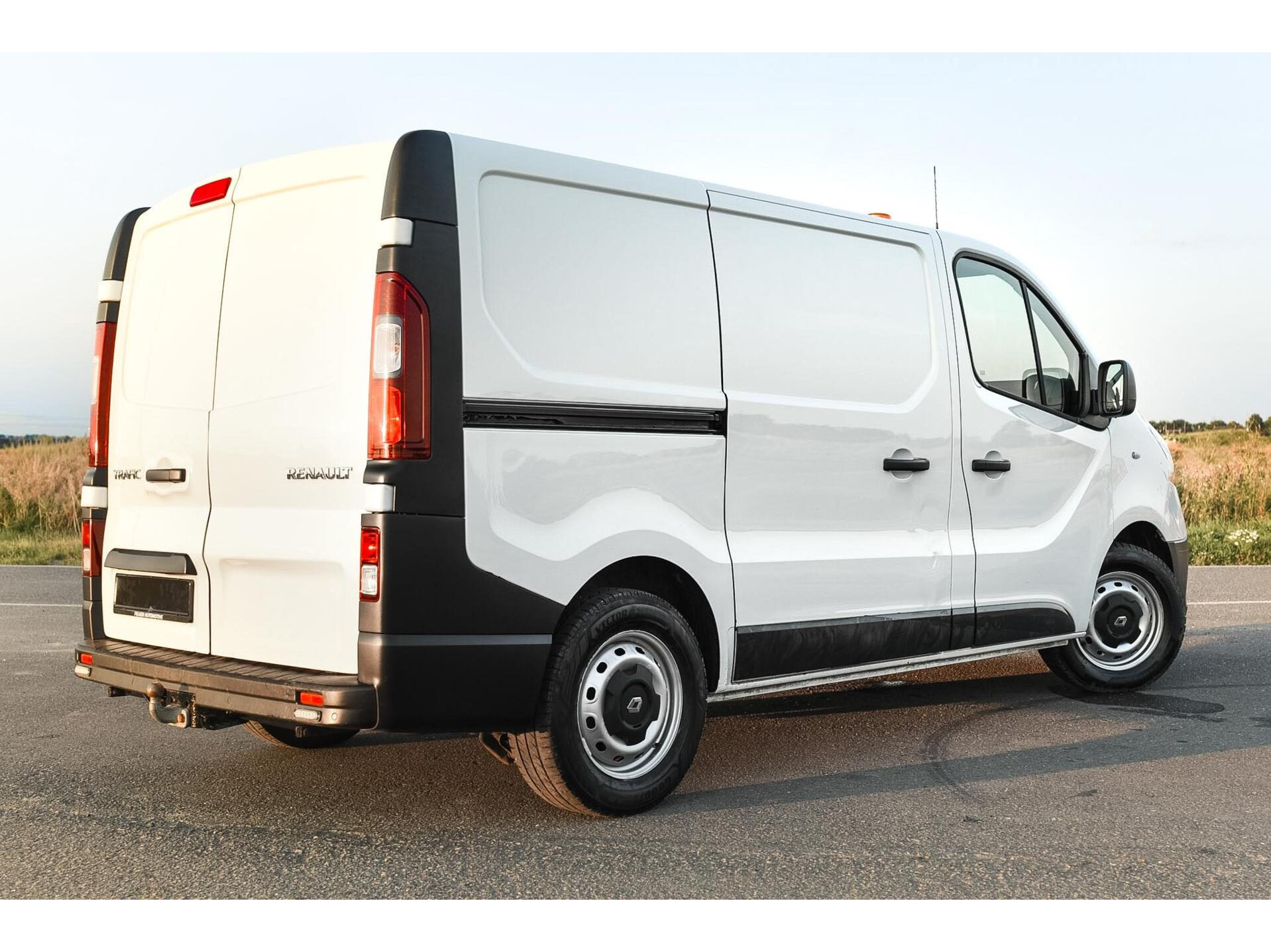 Renault Trafic 1.6 dCi T29 L1H1 Comfort Werklicht + Omvormer