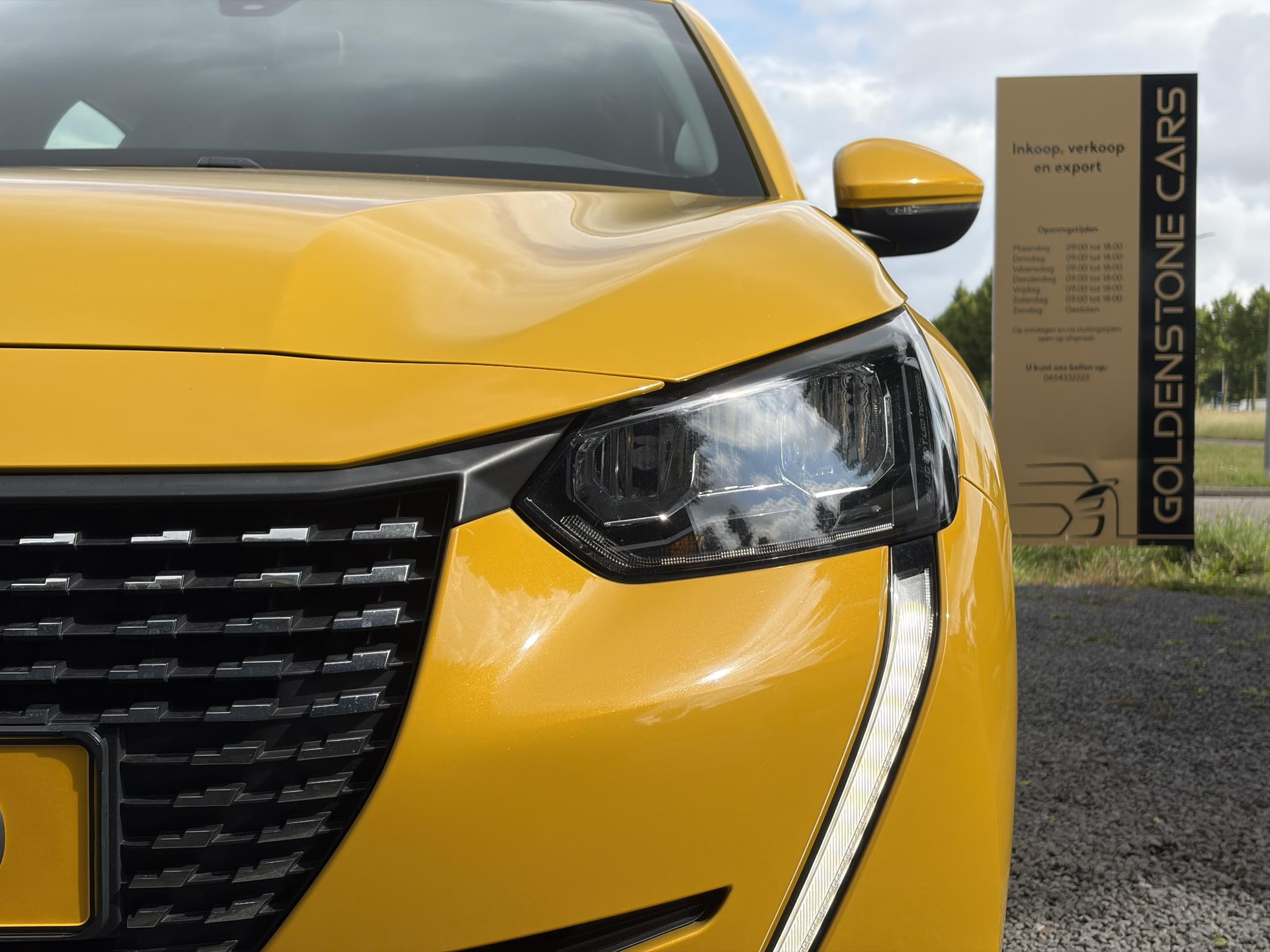Peugeot 208 1.2 PureTech Blue Lease Active 102pk,2e Eigenaar,Navi,Apple Carplay/Android,Rijstrooksensor,6 Bak,Pdc,Dealer Onderhouden,N.A.P,Apk tot 04-2028