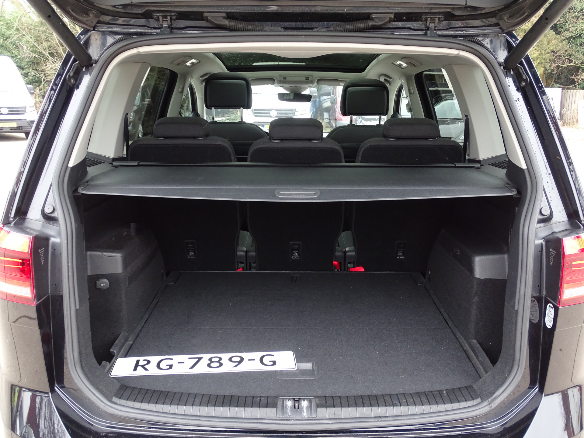 Volkswagen Touran 2.0 TDI EURO 6 SCR Highline Panorama