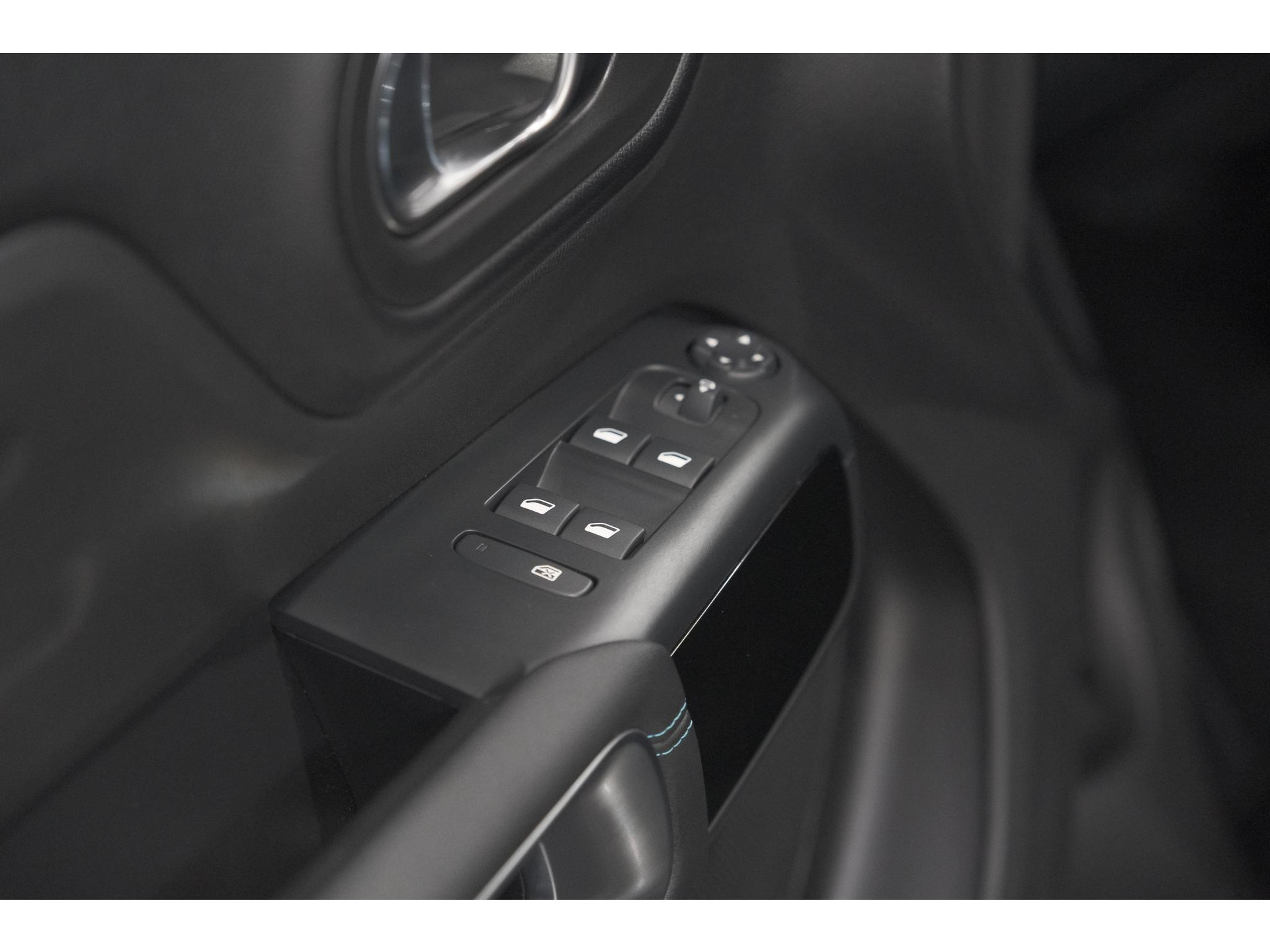 Citroen C5 Aircross 1.2 Hybrid 136 Max | Camera | Navigatie | Parkeersensoren | Apple Carplay