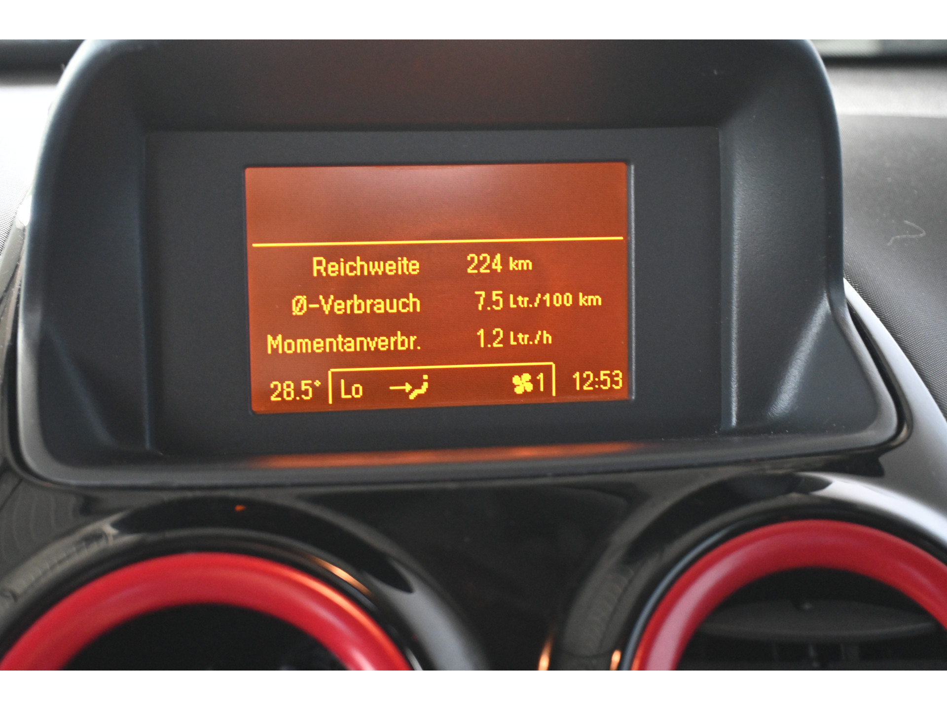 Opel Corsa 1.6-16V GSI 150 PK! Cruise control Lichtmetaal Navigatie Xenon Elektrisch Pakket Inruil Mogelijk!
