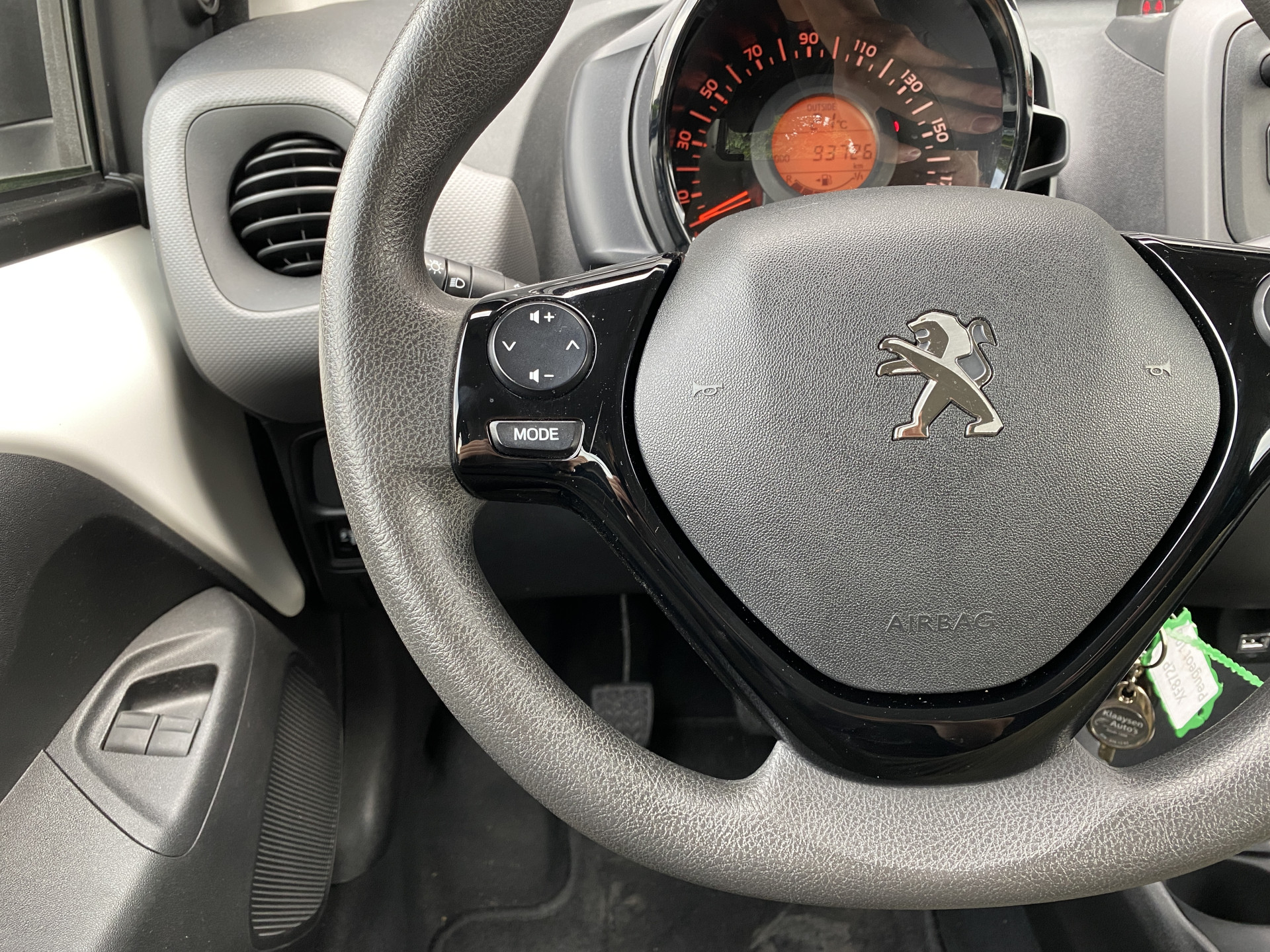 Peugeot 108 1.0 e-VTi Active TOP! | airco | bluetooth | led verlichting | elektrisch pakket | BTW auto