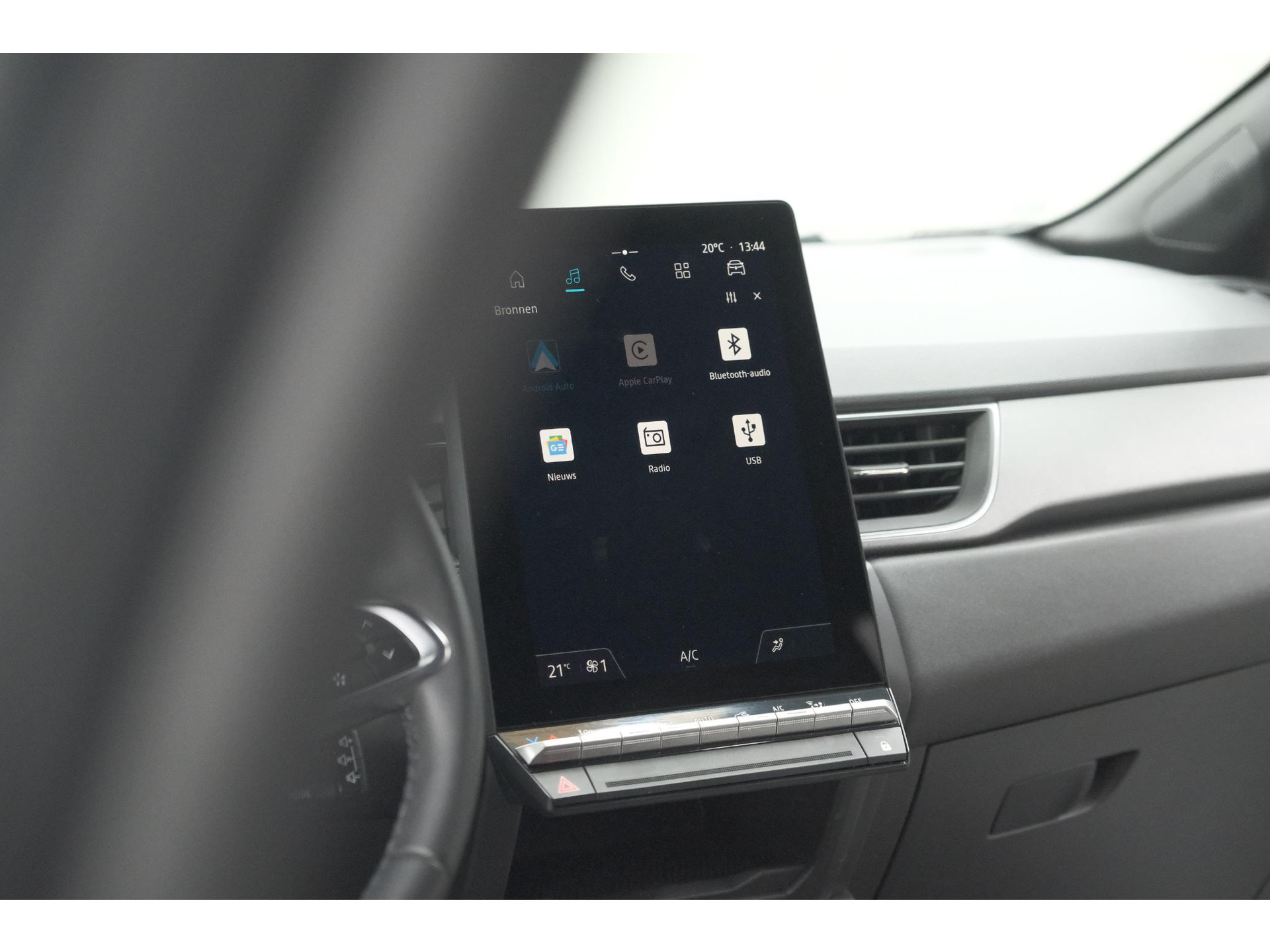 Renault Captur 1.6 E-Tech Full Hybrid 145 Techno | Camera | Navigatie | Apple Carplay | Parkeersensoren