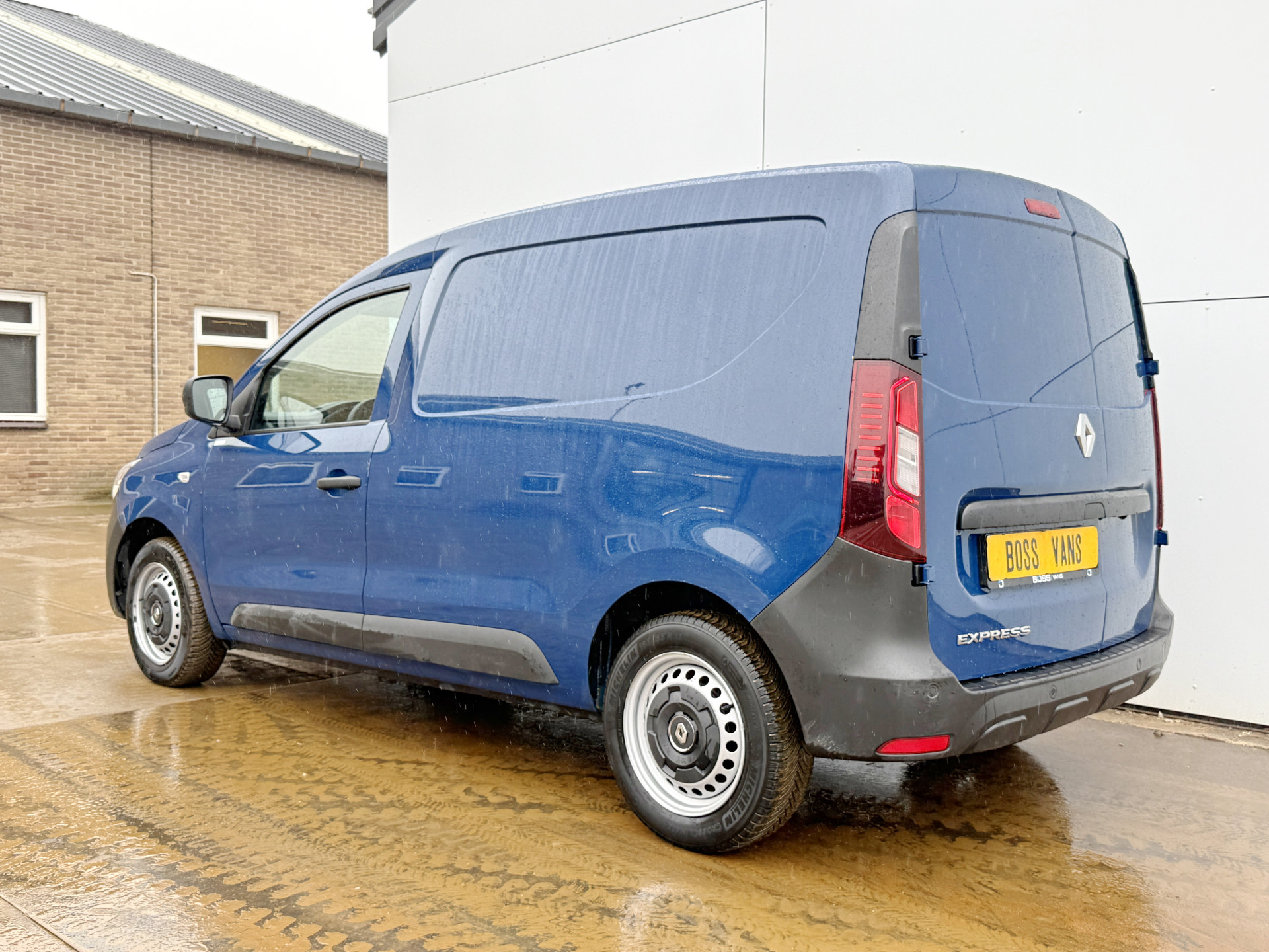 Renault Kangoo 1.3 TCe 100 Comfort **Benzine** L1 Airco Cruise Control Parkeersensoren Camera