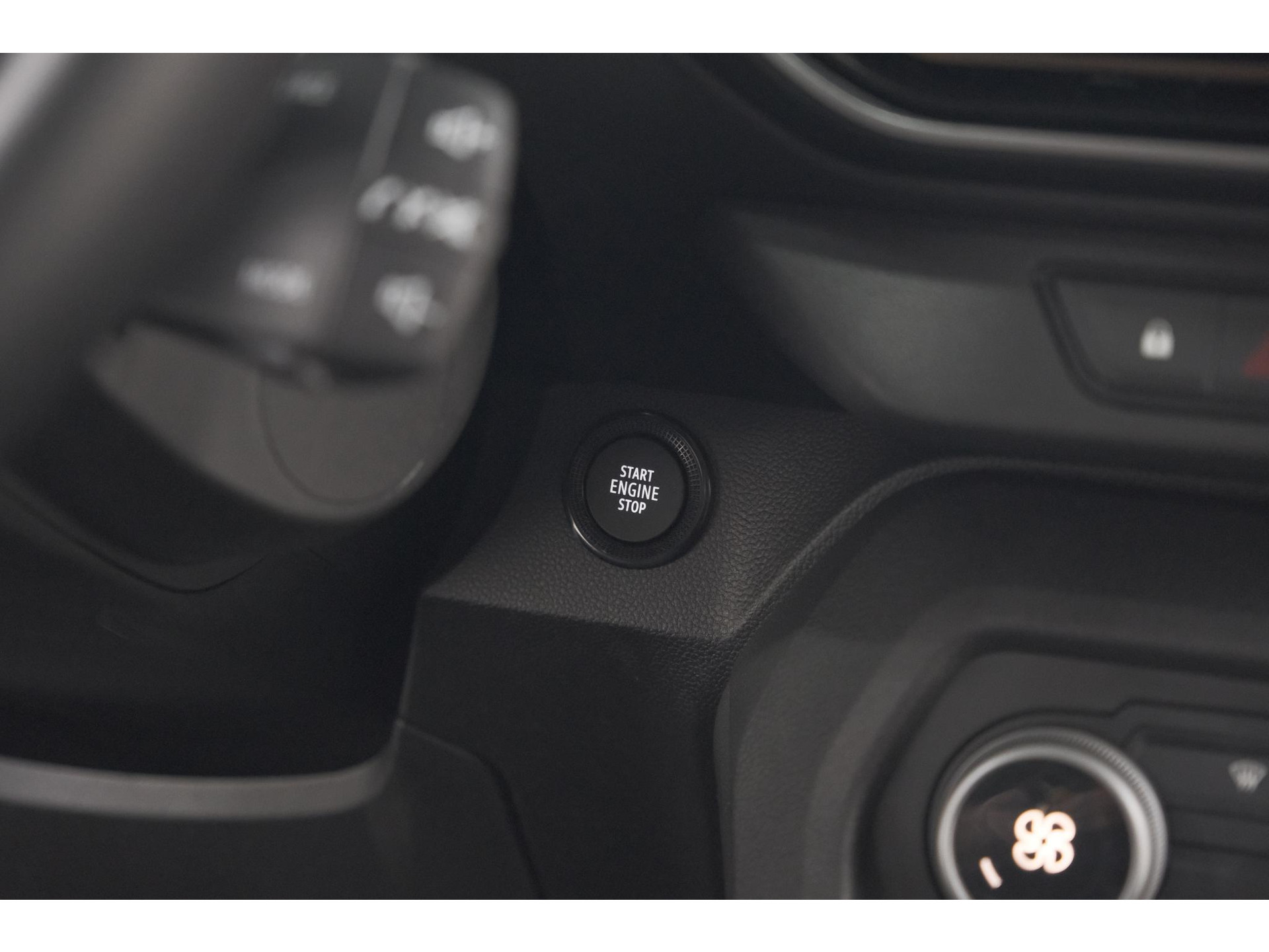 Dacia Sandero Stepway TCe 90 Extreme | Camera | Dodehoekdetectie | Navigatie | Apple Carplay