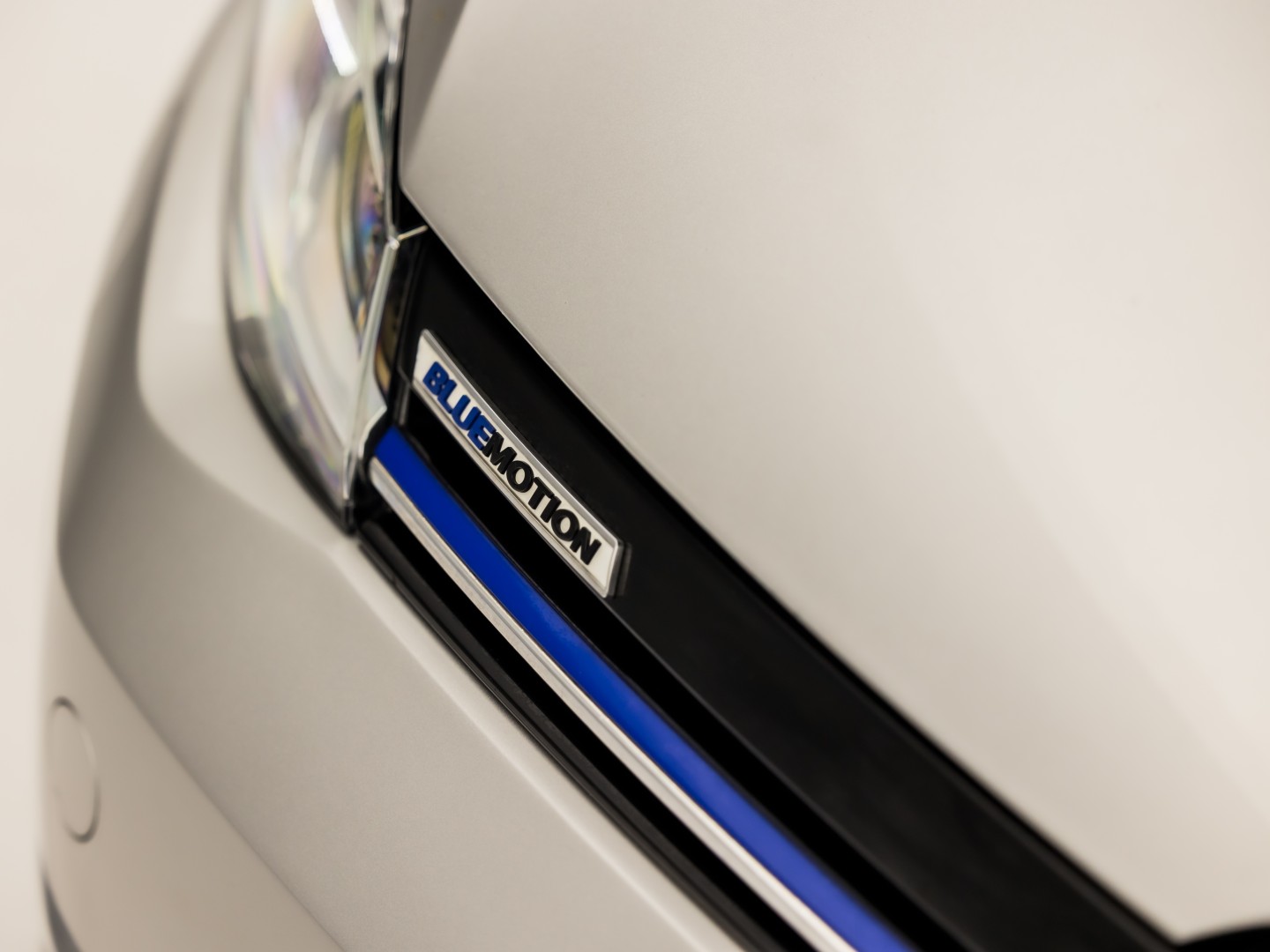 Volkswagen Golf 1.5 TSI 131PK Sportline (APPLE CARPLAY, GROOT NAVI, 4 CILINDER, CLIMATE, LED KOPLAMPEN, STOELVERWARMING, SPORTSTOELEN, GETINT GLAS, LM VELGEN, ADAPTIVE CRUISE, PARKEERSENSOREN, NIEUWSTAAT)