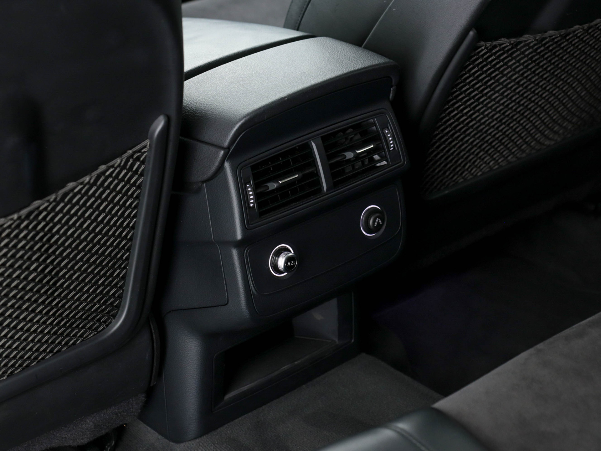 Audi Q7 3.0 TDI Quattro Pro Line S Aut. *LEATHER-ALCANTARA | BI-XENON | NAVI-FULLMAP | CAMERA | ECC | KEYLESS | PDC | CRUISE | HEATED-SPORTSEATS | SHIFT-PADDLES | DIGI-COCKPIT | TOWBAR | 19"ALU*