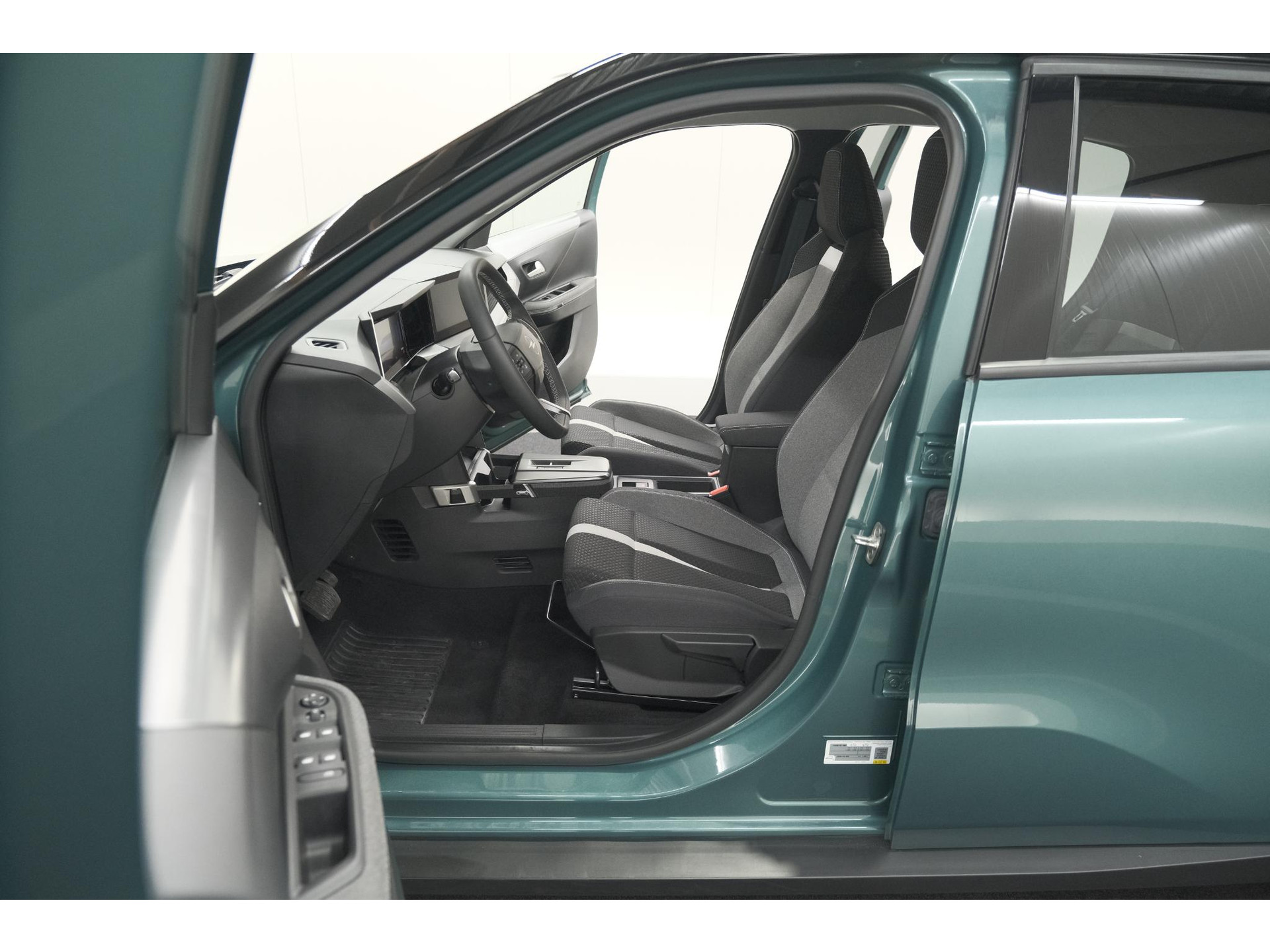 Opel Frontera Electric GS 44 kWh | 11 KW Laadfunctie | Camera | Dodehoekdetectie | Apple Carplay