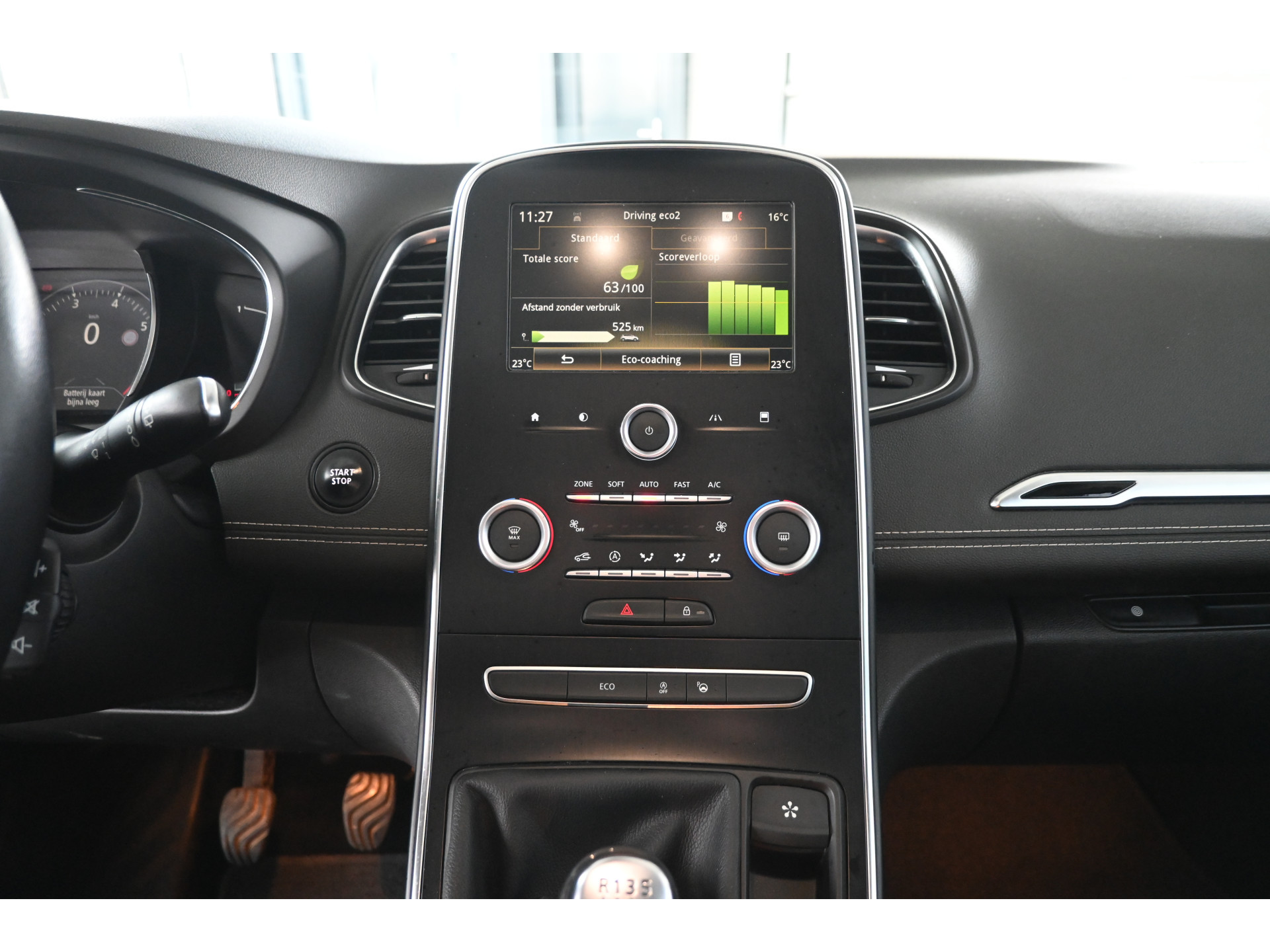 Renault Scénic 1.2 TCe Intens Clima Navigatie Cruise Control LED Rijklaarprijs! Inruil Mogelijk!