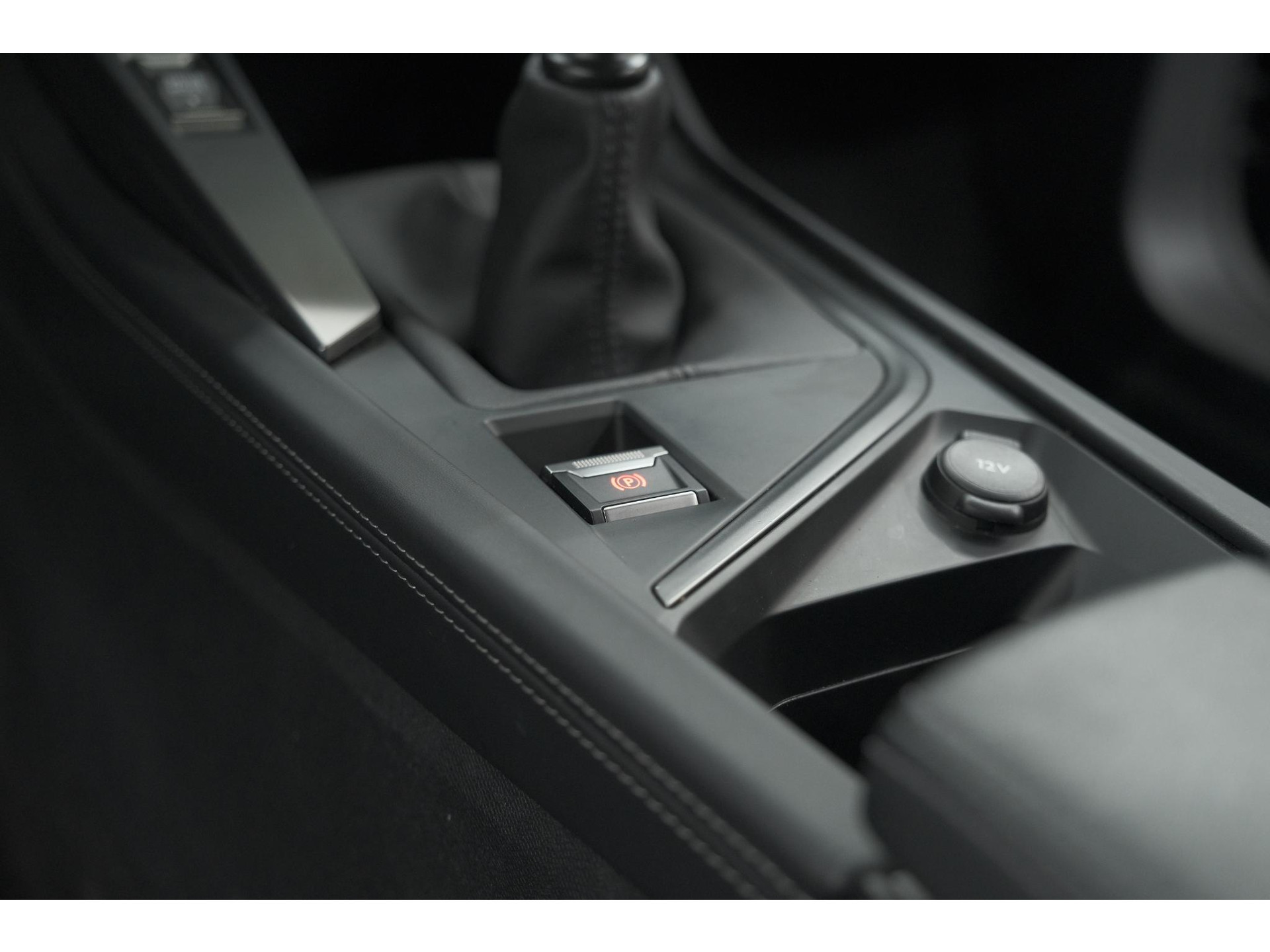 Peugeot 308 PureTech 130 Allure | Camera | Navigatie | Parkeersensoren | Apple CarPlay