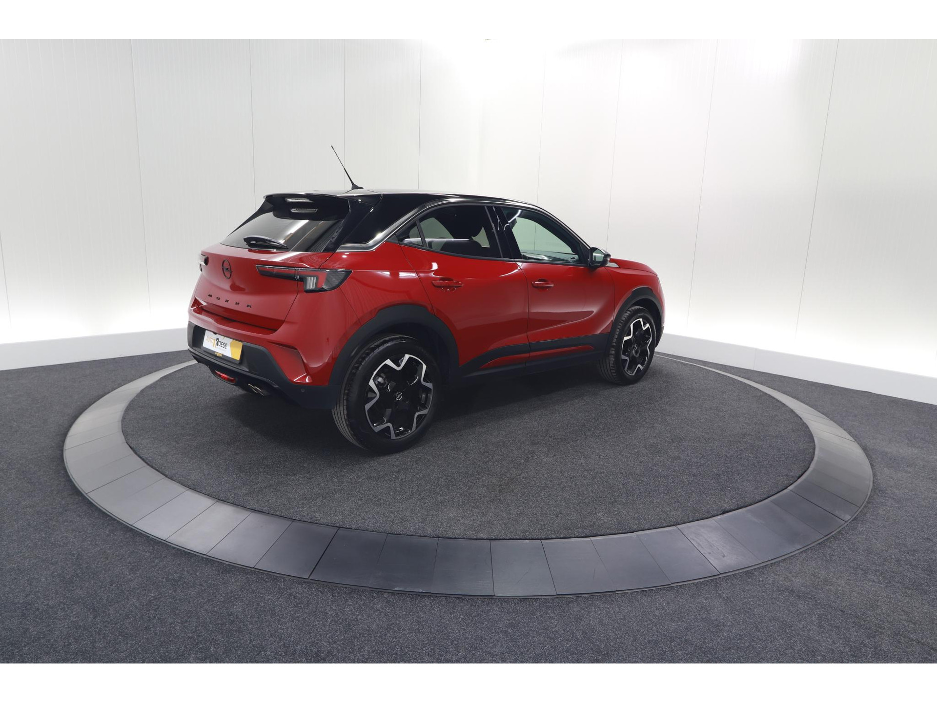 Opel Mokka 130 Turbo EAT8 Ultimate | Camera | Dodehoekdetectie | Massage | Adaptieve Cruise Control