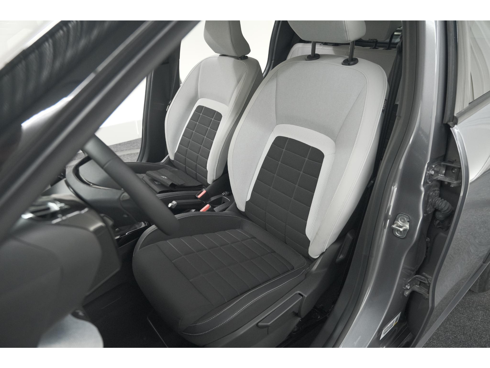 Citroen C3 Turbo 100pk Max | Nieuw Model | Camera | Navigatie | Apple Carplay | Parkeersensoren