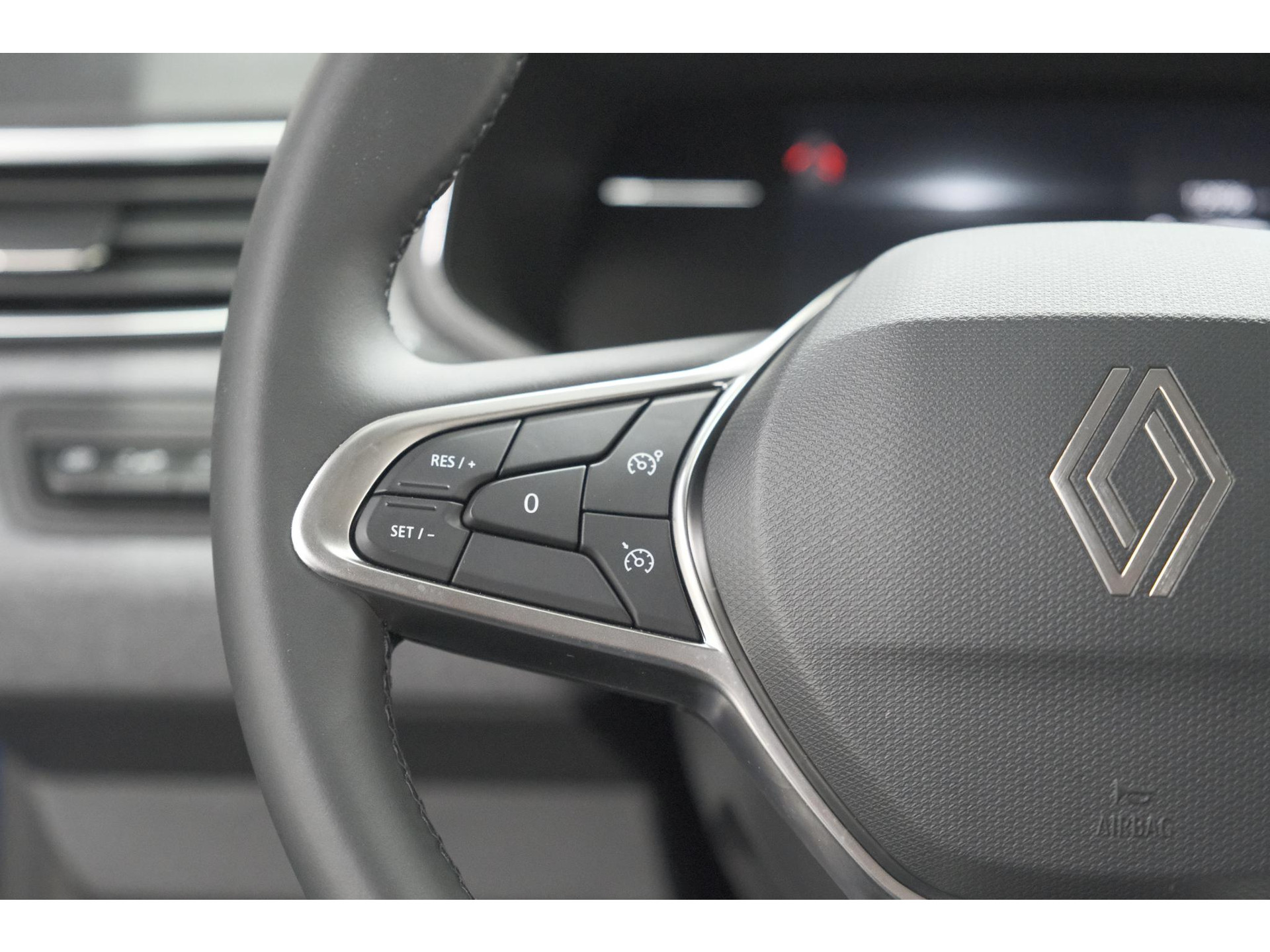 Renault Clio 1.6 E-Tech Full Hybrid 145 Evolution | Apple Carplay | Parkeersensoren | LED | Cruise Control