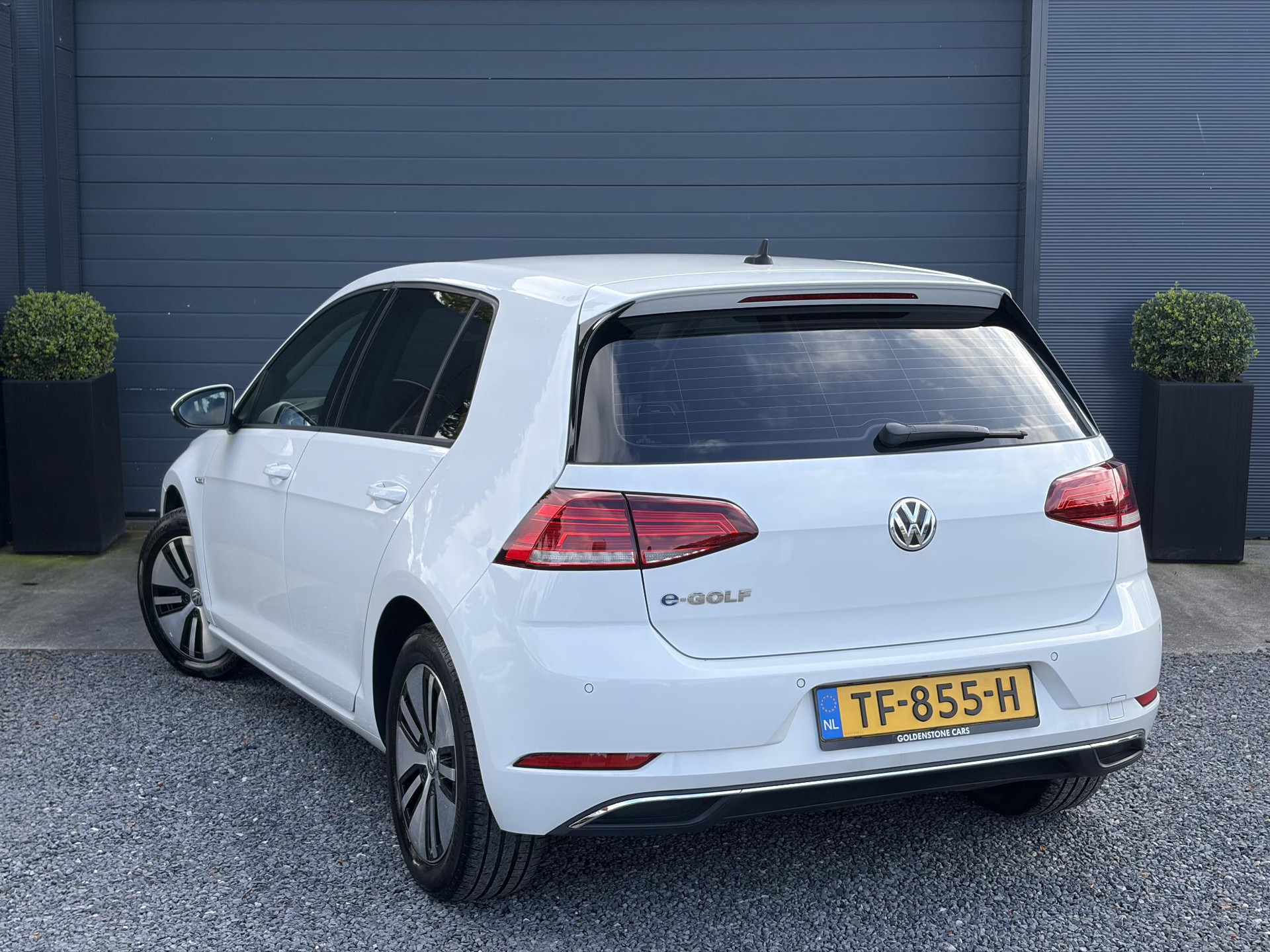 Volkswagen e-Golf ✓SOH 84,55%✓Carplay✓Navi✓LED✓Clima✓Cruise✓Pdc V+A✓Lm velgen✓N.A.P✓Apk tot 07-2027