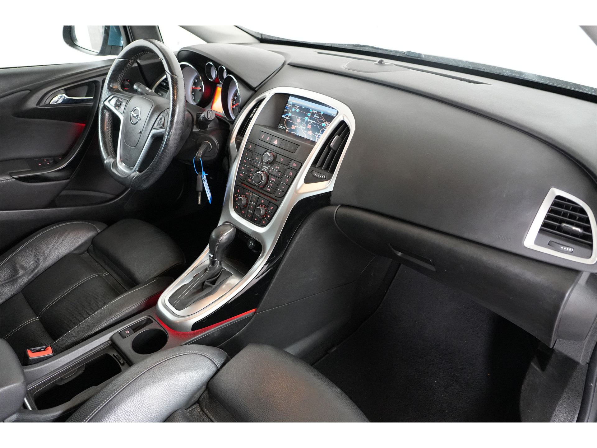 Opel Astra Sports Tourer 1.4 Turbo Sport + | Trekhaak | Pano | Leder | Camera | Stl. verw. |
