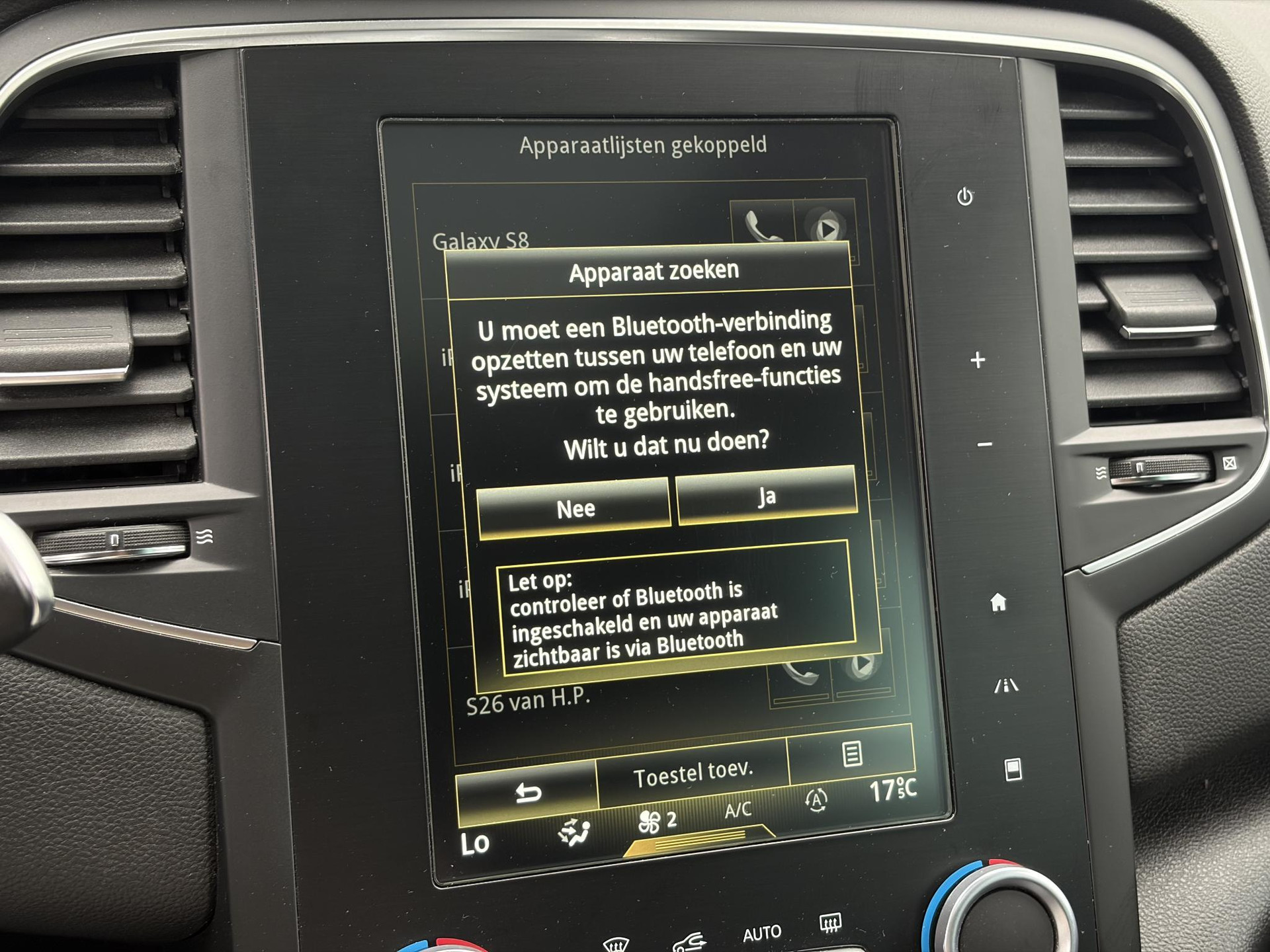 Renault Mégane Estate 1.2 TCe Bose ✓2 Eigenaar✓Pano✓Camera✓Net beurt gehad✓Navi✓Keyless✓Clima✓Cruise✓Leder✓131pk✓Pdc V+A✓6 Bak✓Rijstrooksensor✓Dodehoeksensor✓17'' Lm velgen✓N.A.P✓Apk tot 09-2027