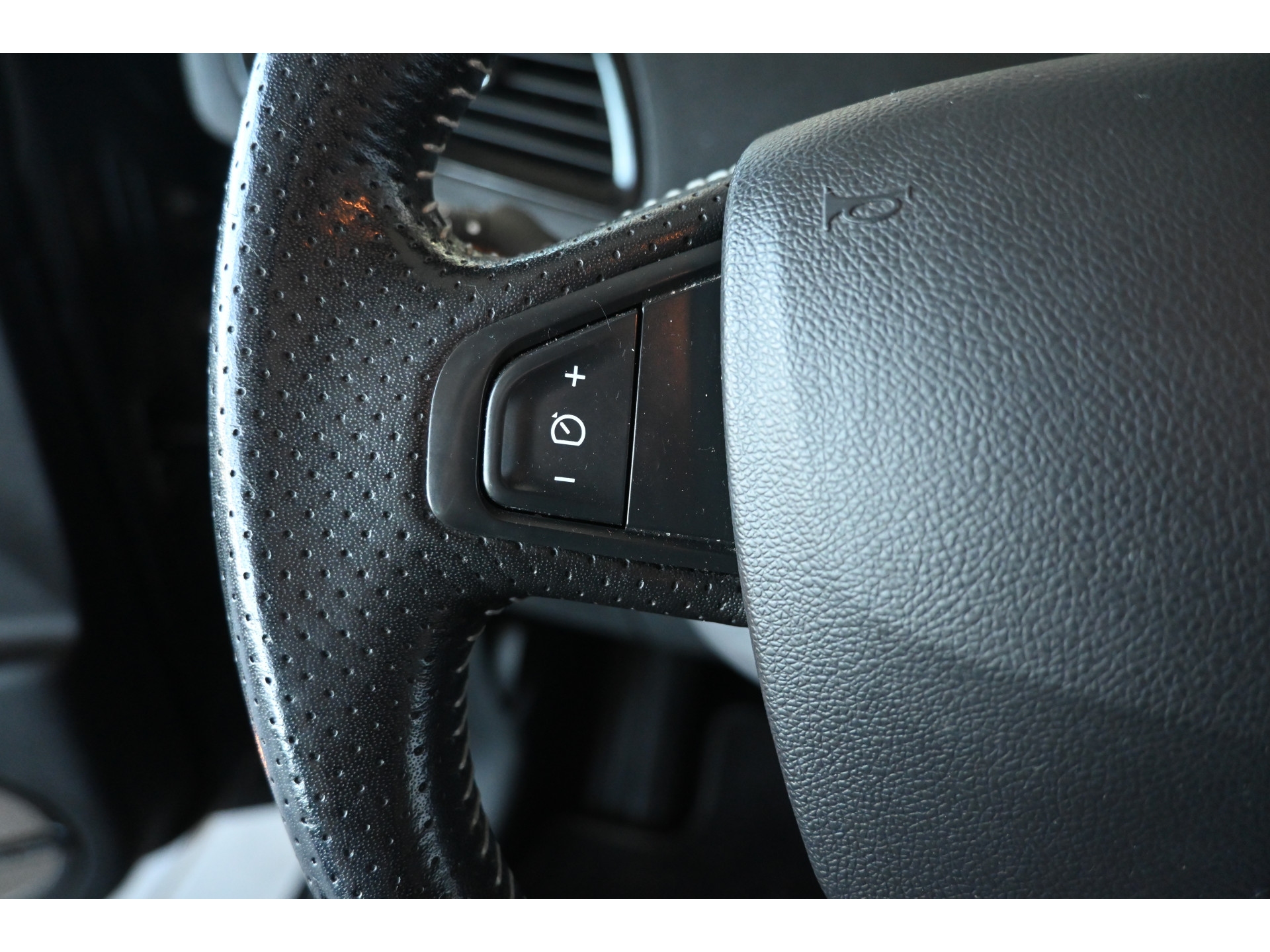 Renault Grand Scenic 1.5 dCi Bose Automaat Clima Navigatie Cruise Control Rijlaarprijs! Inruil Mogelijk!