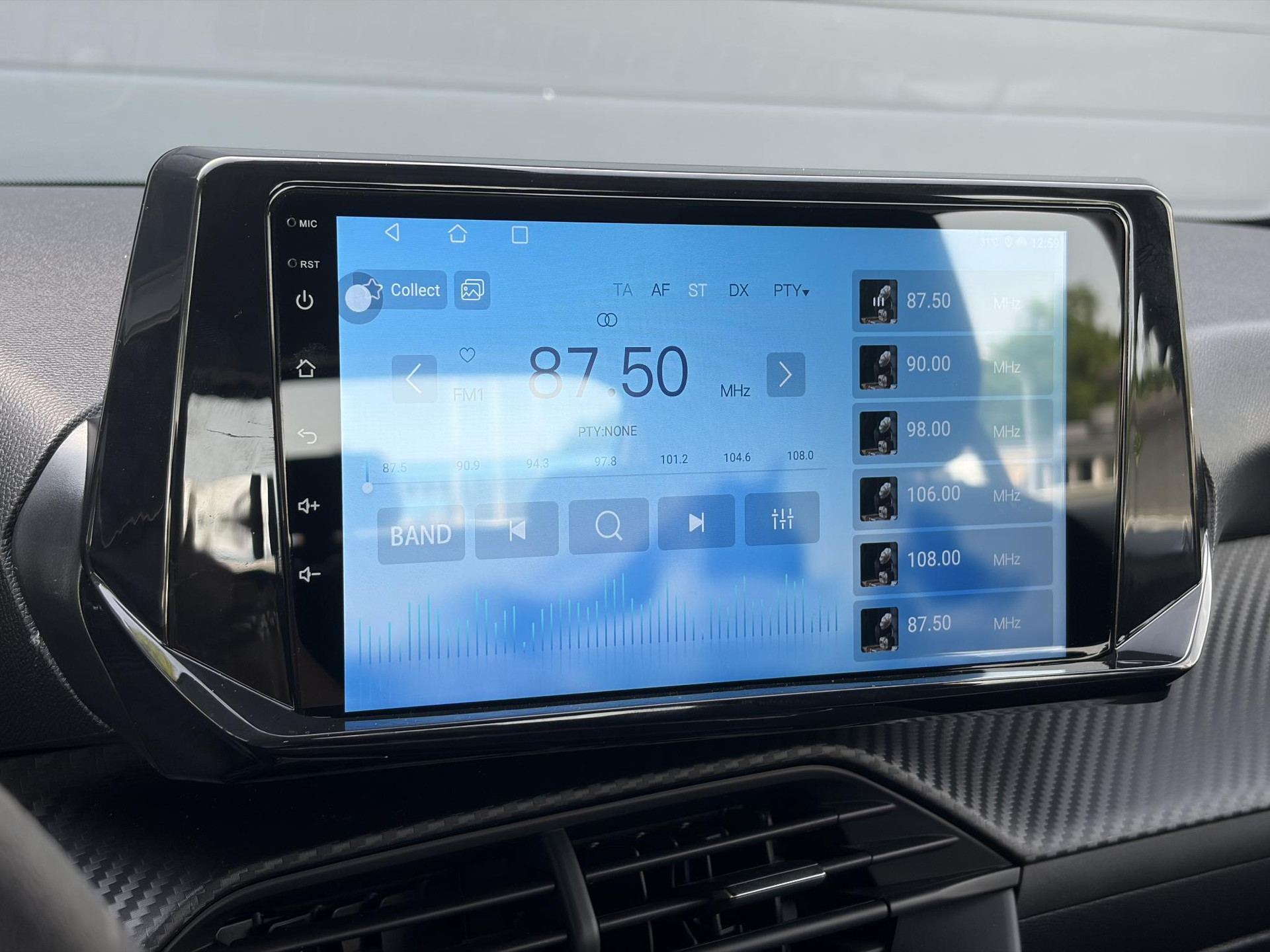 Peugeot 208 1.2 PureTech Like 1e Eigenaar,Apple Carplay/Android Auto,Camera,Navi,Clima,Cruise,Weinig Km,Zeer Zuinig,Apk tot 07-2027