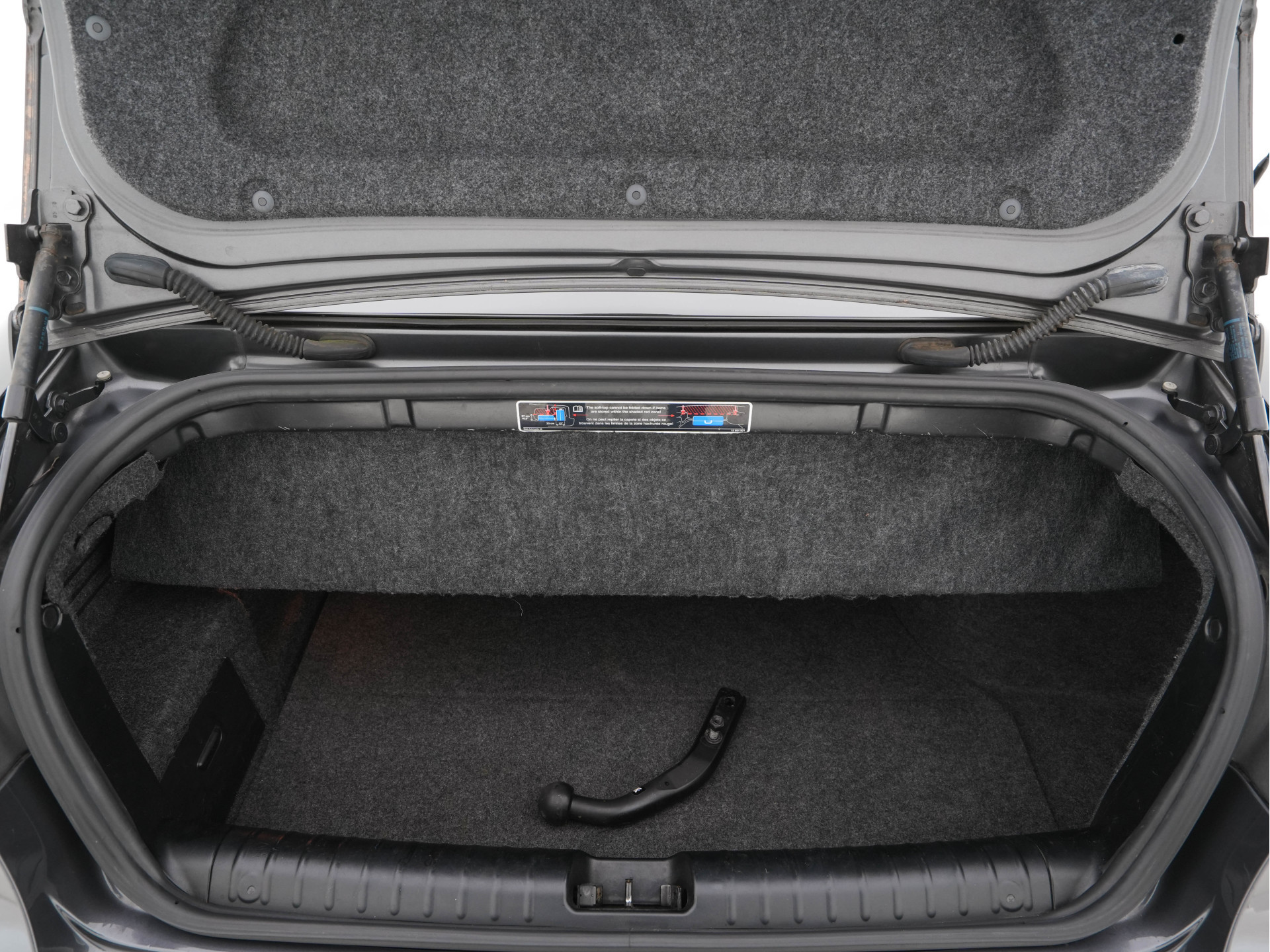 Saab 9-3 Cabrio 1.9 TiD Vector *NAVI-FULLMAP | NAPPA-LEATHER | ECC | PDC | CRUISE | HEATED-COMFORTSEATS | TOWBAR | 17''ALU*