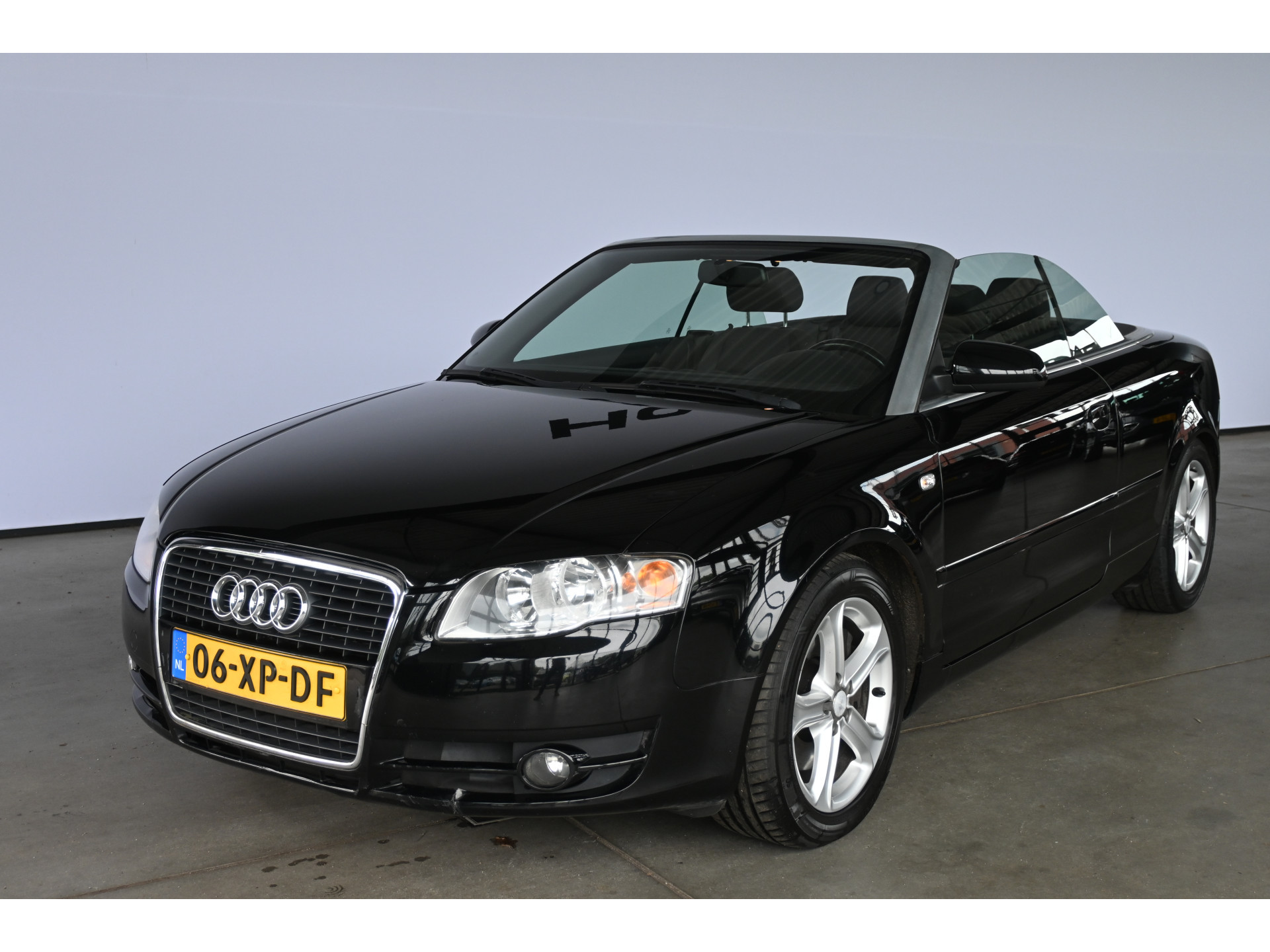 Audi A4 2.7 TDI Cabriolet Automaat Airco Cruise control Elektrisch pakket Goed Onderhouden Inruil Mogelijk!