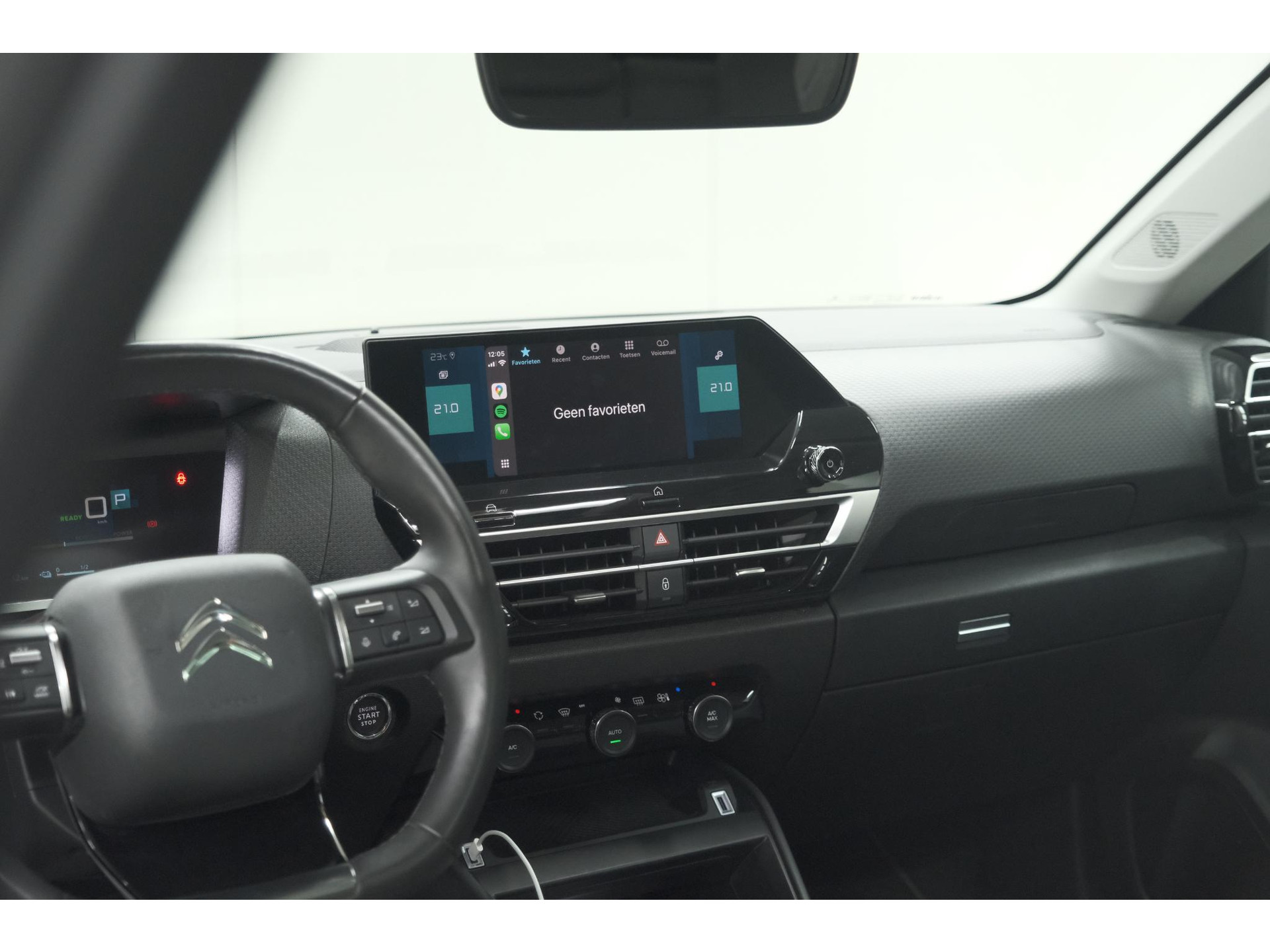 Citroen Ë-C4 Shine 50 kWh | Elektrisch Panoramadak | Camera | Adaptieve Cruise Control