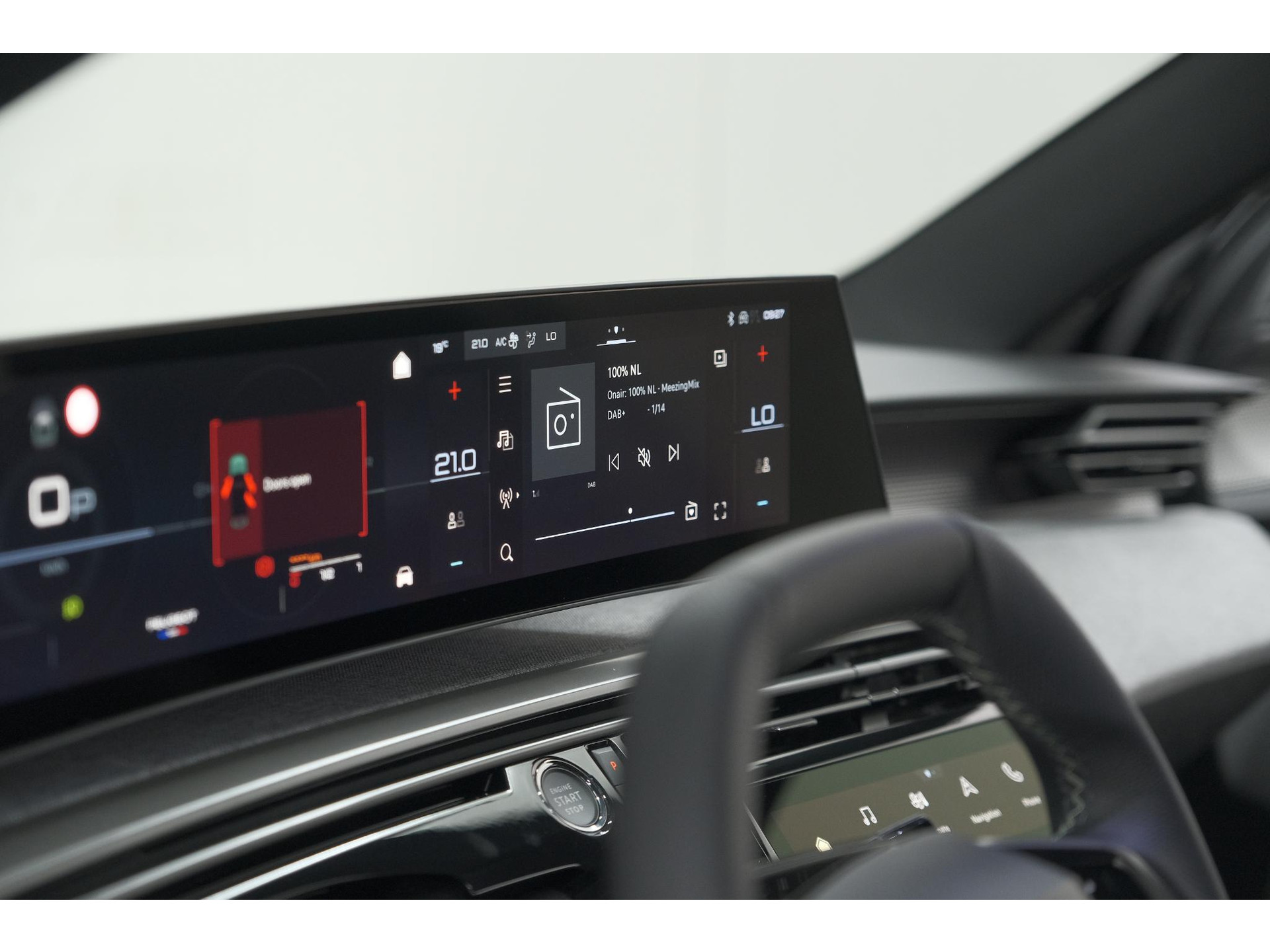 Peugeot 3008 Hybrid 145 e-DCS6 GT | Elektrische Kofferklep | Camera | Adaptieve Cruise Control | Apple CarPlay