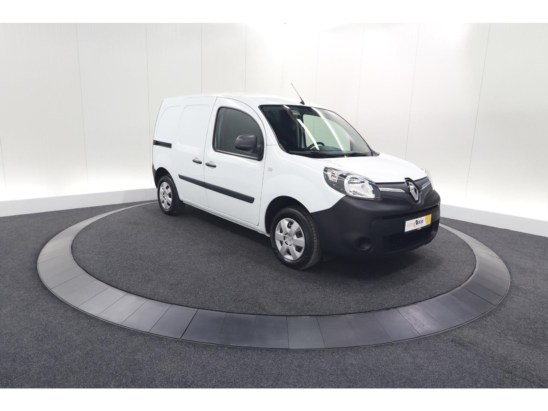 Renault Kangoo E-Tech 33 kWh 82 PK | Koopaccu | Airco | Cruise Control | DAB Radio