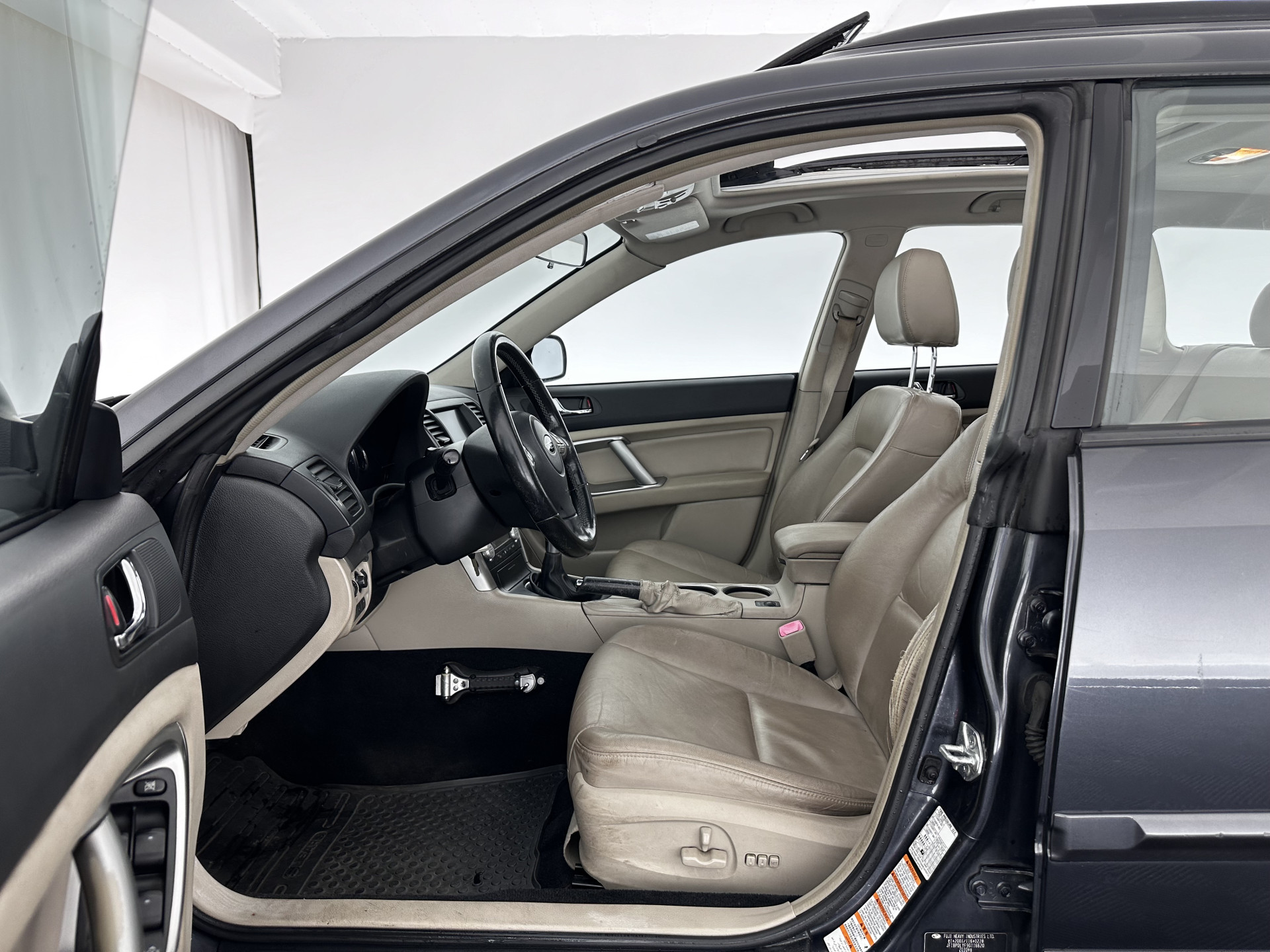 Subaru Legacy Touring Wagon 2.0D Luxury AWD *PANO | LEATHER | XENON | NAVI-FULLMAP | MEMORY-PACK | ECC | PDC | CRUISE | COMFORT-SEATS | 17"ALU*