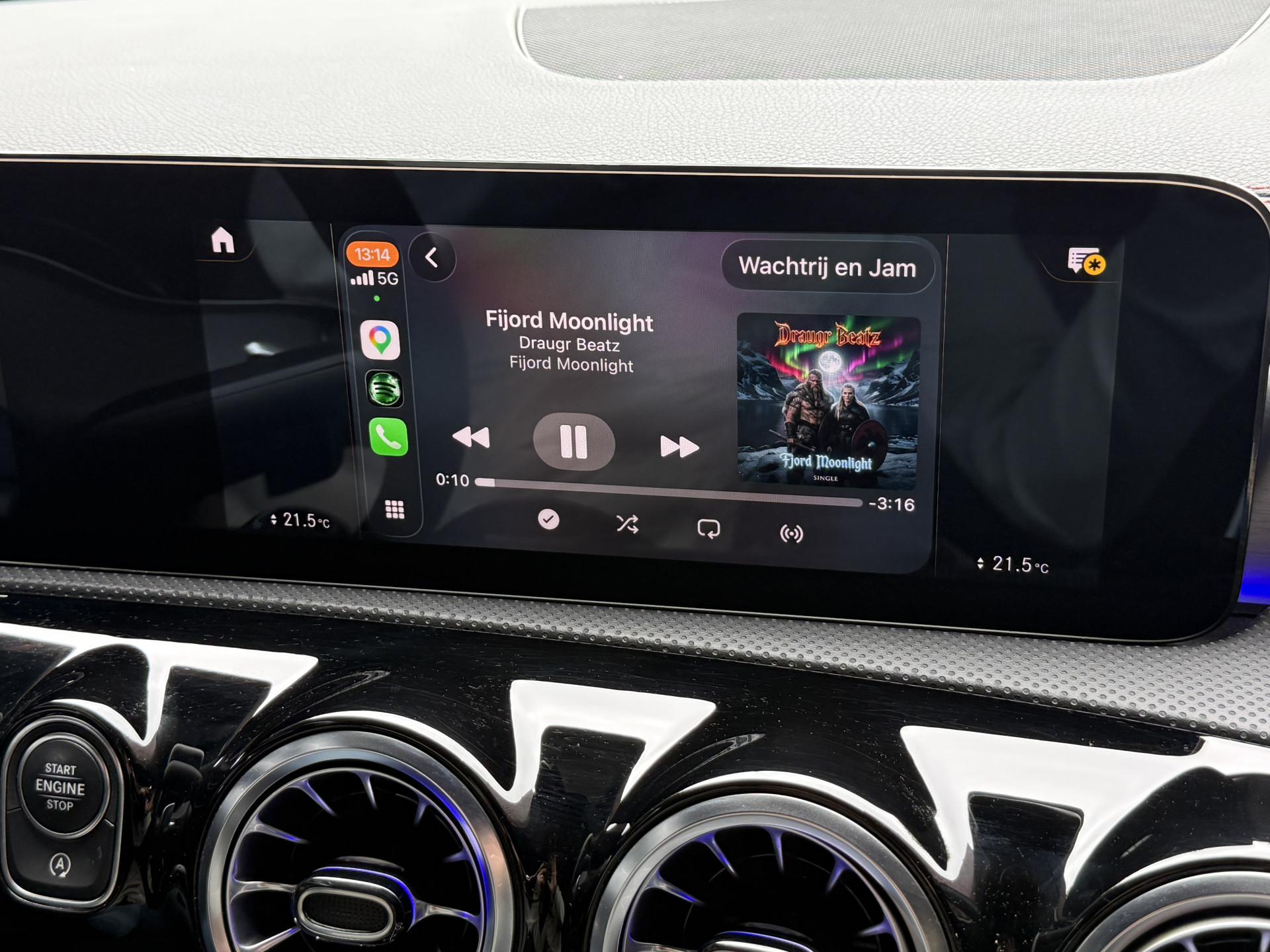 Mercedes-Benz CLA-klasse Shooting Brake 200 Business Solution AMG | Pano | Sfeerverl. | Burmester | Keyless