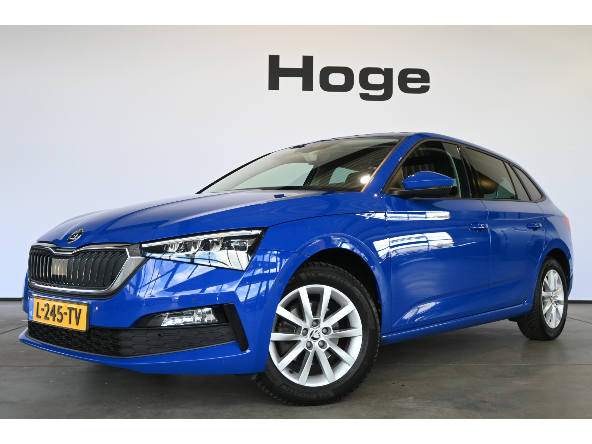 ŠKODA Scala 1.0 TSI Business Edition Nap! Adaptieve Cruise Clima Lane Assist Trekhaak Stoelverwarming CarPlay Goed Onderhouden! Inruil Mogelijk!