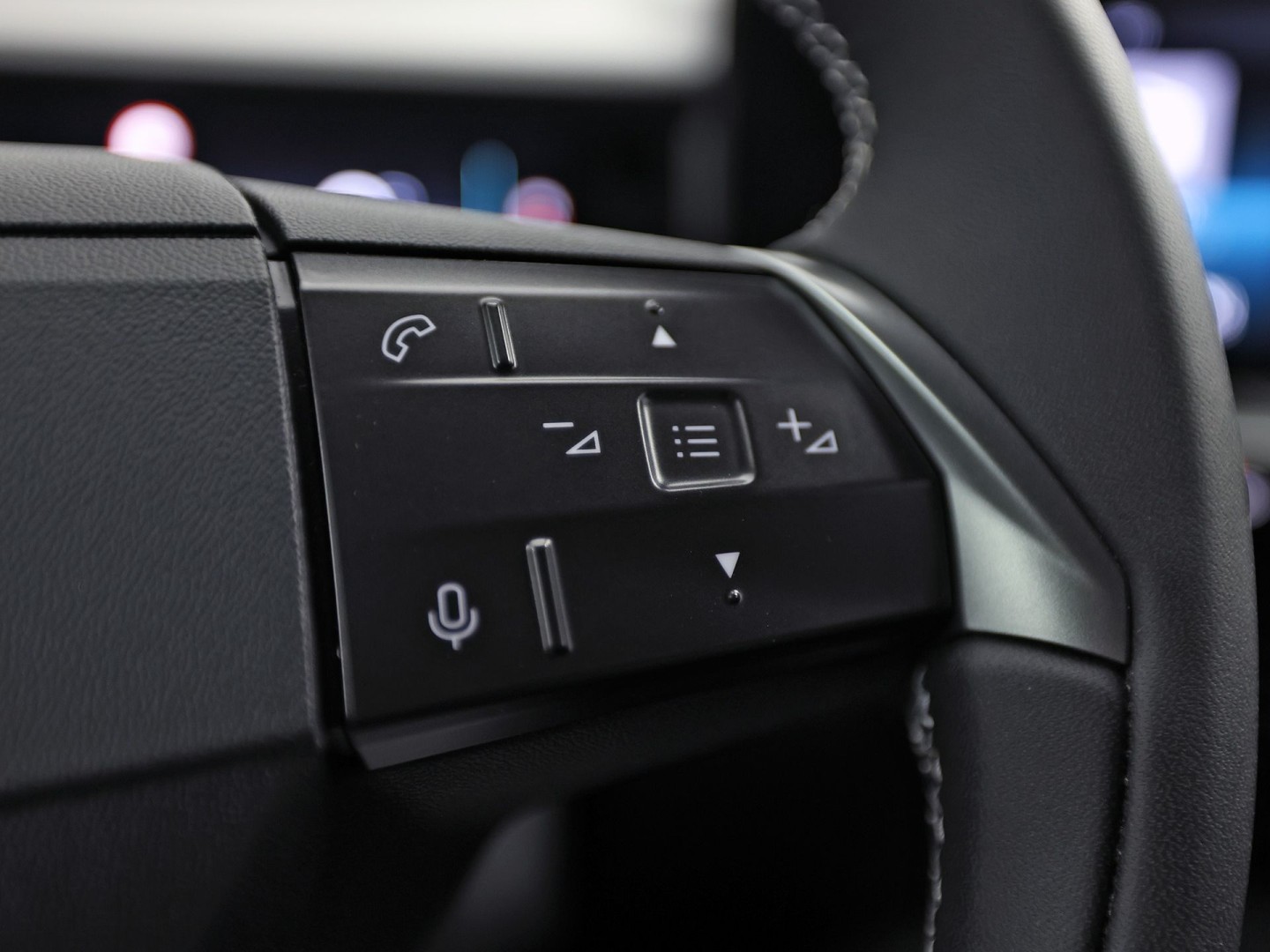 Opel Grandland X 1.2 Turbo Hybrid Sport Automaat (VIRTUAL COCKPIT, APPLE CARPLAY, GROOT NAVI, GETINT GLAS, SPORTSTOELEN, ADAPTIVE CRUISE, KEYLESS, SPORTSTUUR, GETINT GLAS, NIEUWSTAAT)