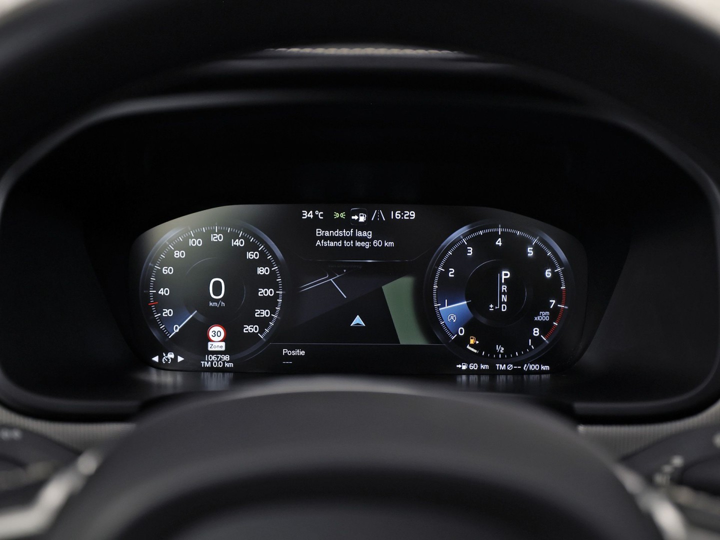 Volvo V90 2.0 T4 R-Design Automaat 190Pk (PANORAMADAK, HARMAN/KARDON, MEMORY SEATS, APPLE CARPLAY, GETINT GLAS, CAMERA, STOELVERWARMING, LEDER, NIEUWE APK, NIEUWSTAAT)